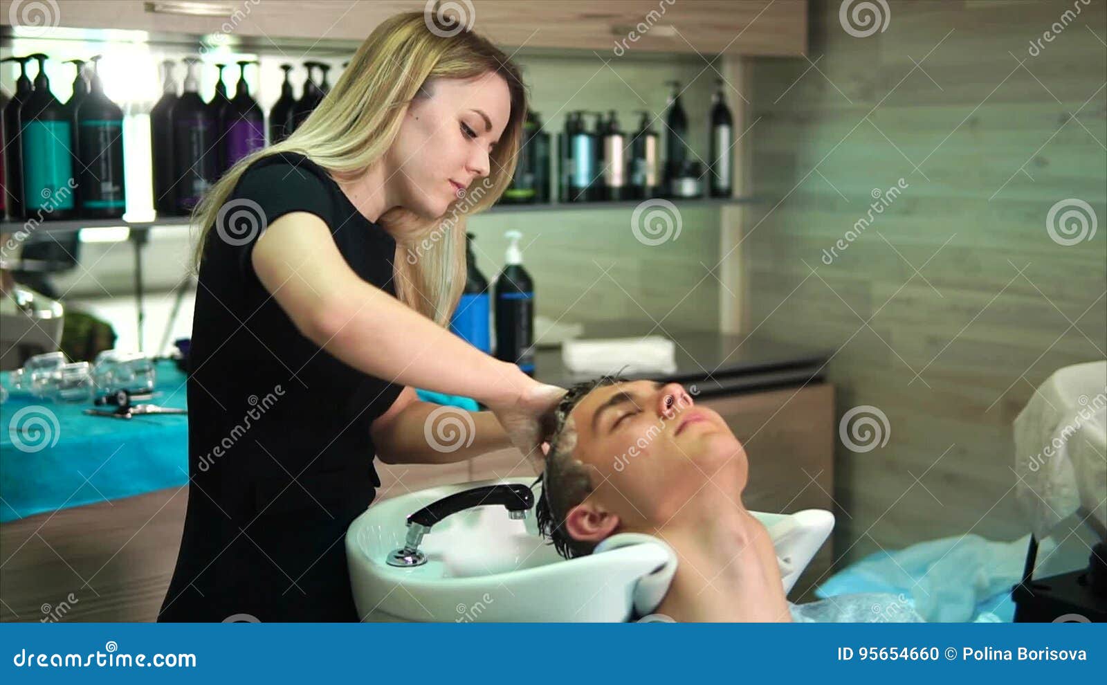Blonde Hair Stylist Washes the Head with Shampoo Men Who Came To Beauty  Salon Stock Footage - Video of hairstyle, blonde: 95654660