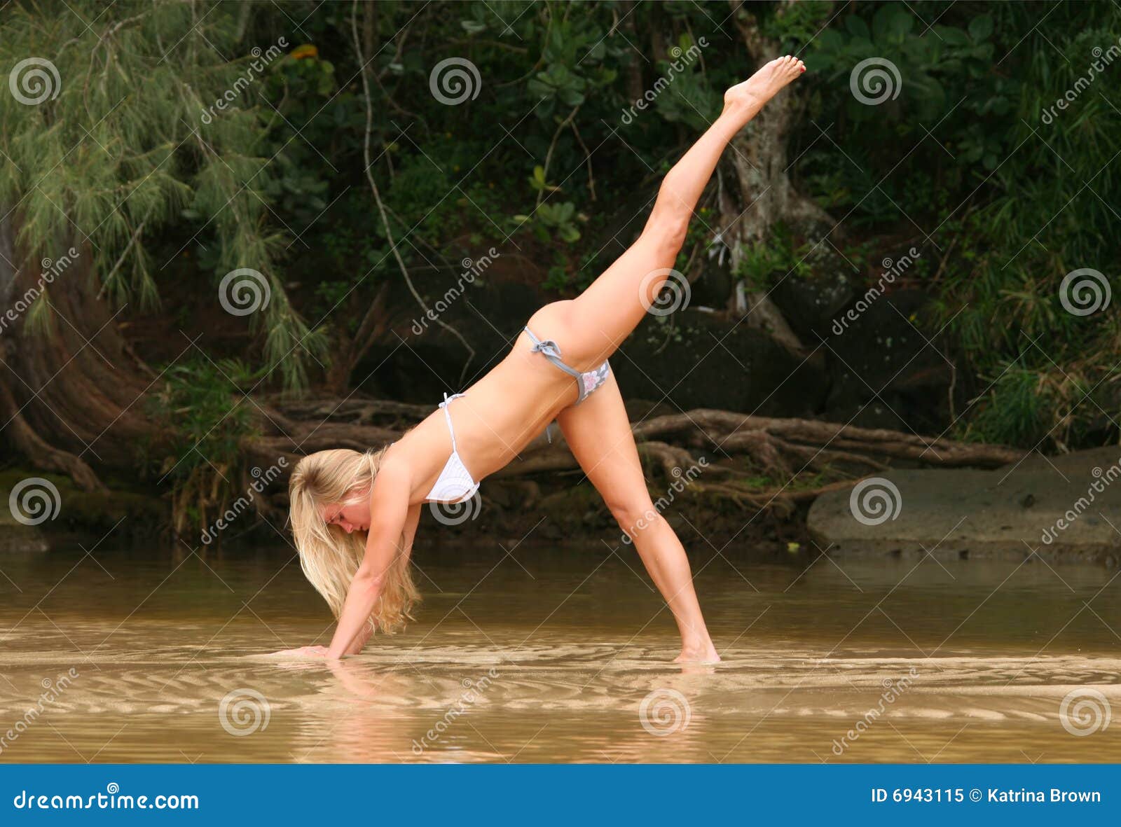 Bikini Workout Stretching Muscles Stock Photo 445109653