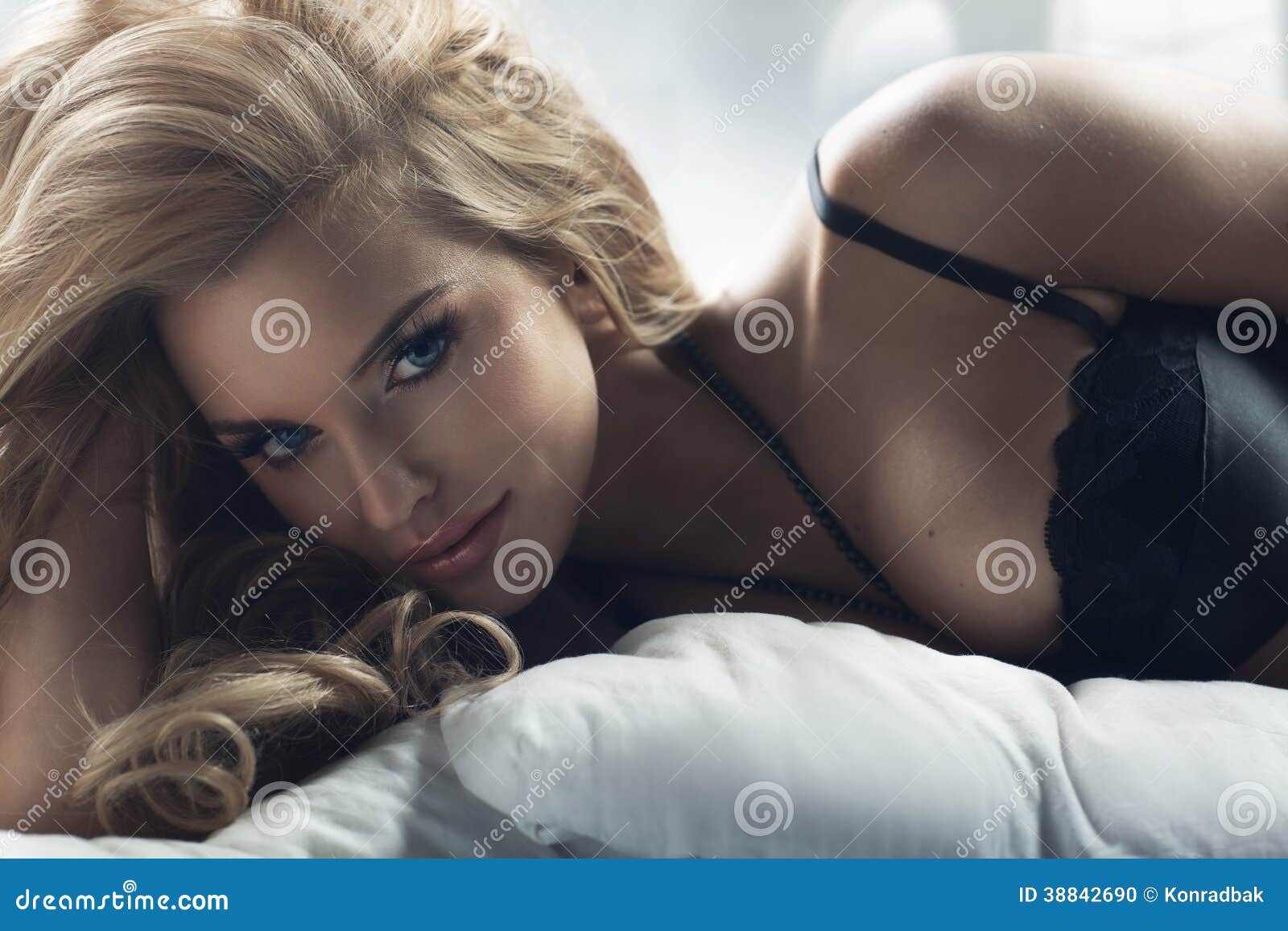 blonde woman with amazing eyes