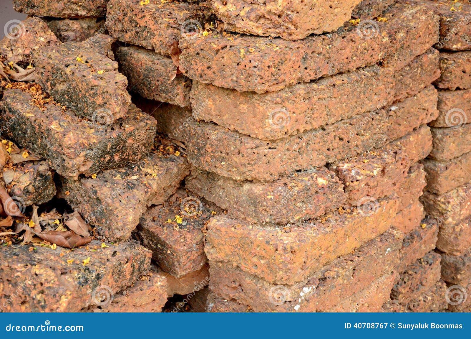 Bloque de piedra. El sistema de los bloques de piedra