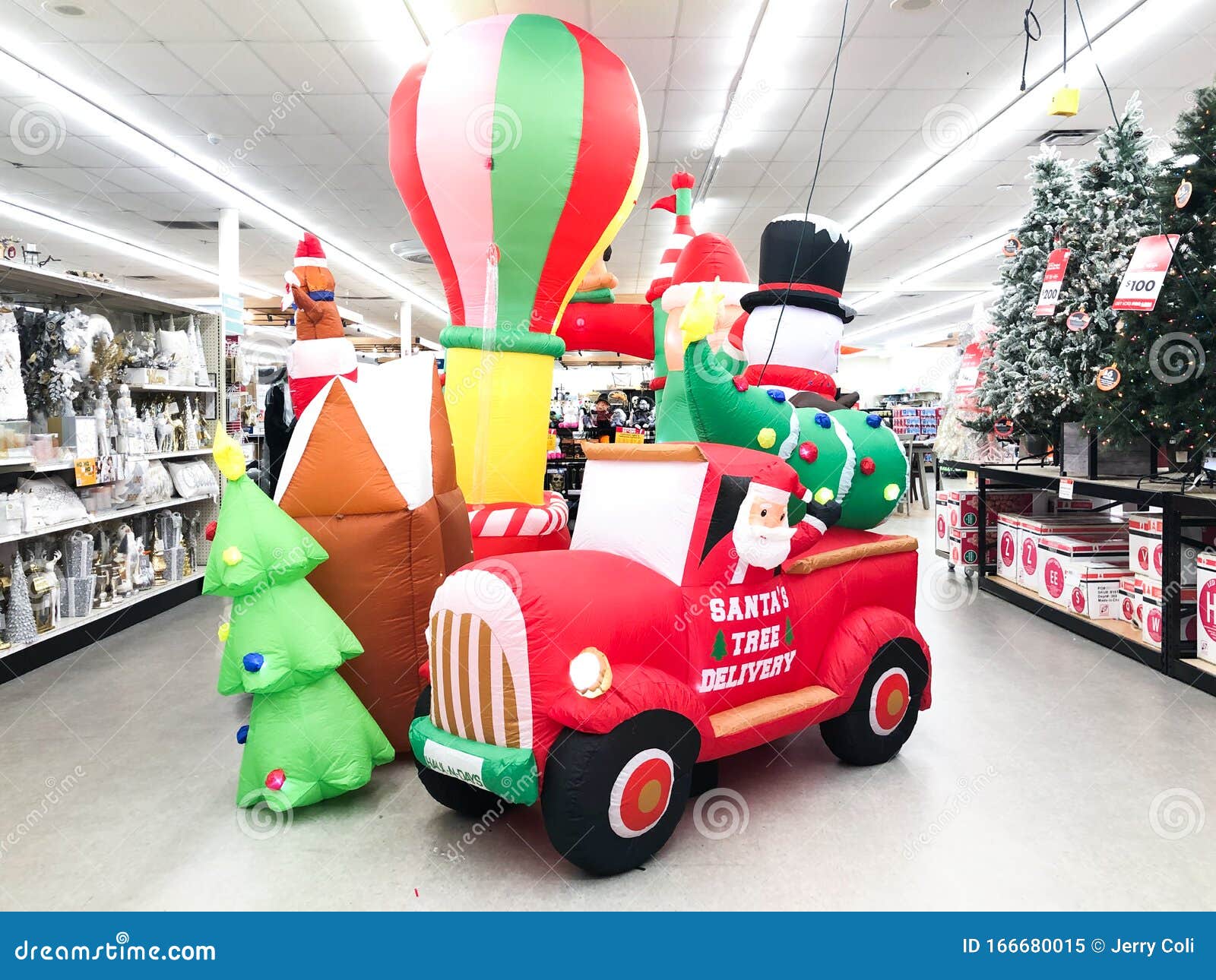 Blow Up Christmas Decorations Editorial Image - Image of ...