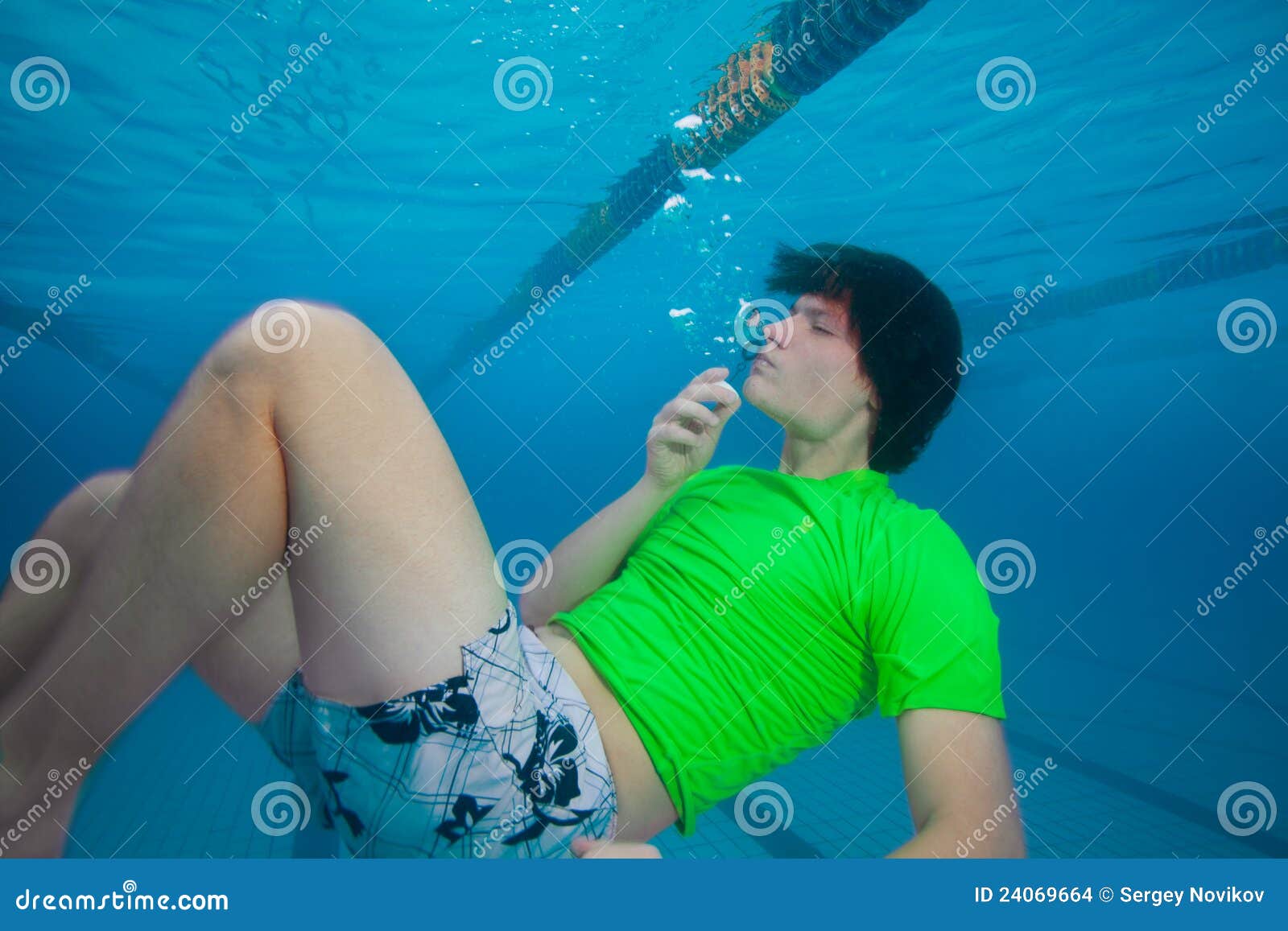 Blowing Bubbles Underwater Stock Images Image 24069664