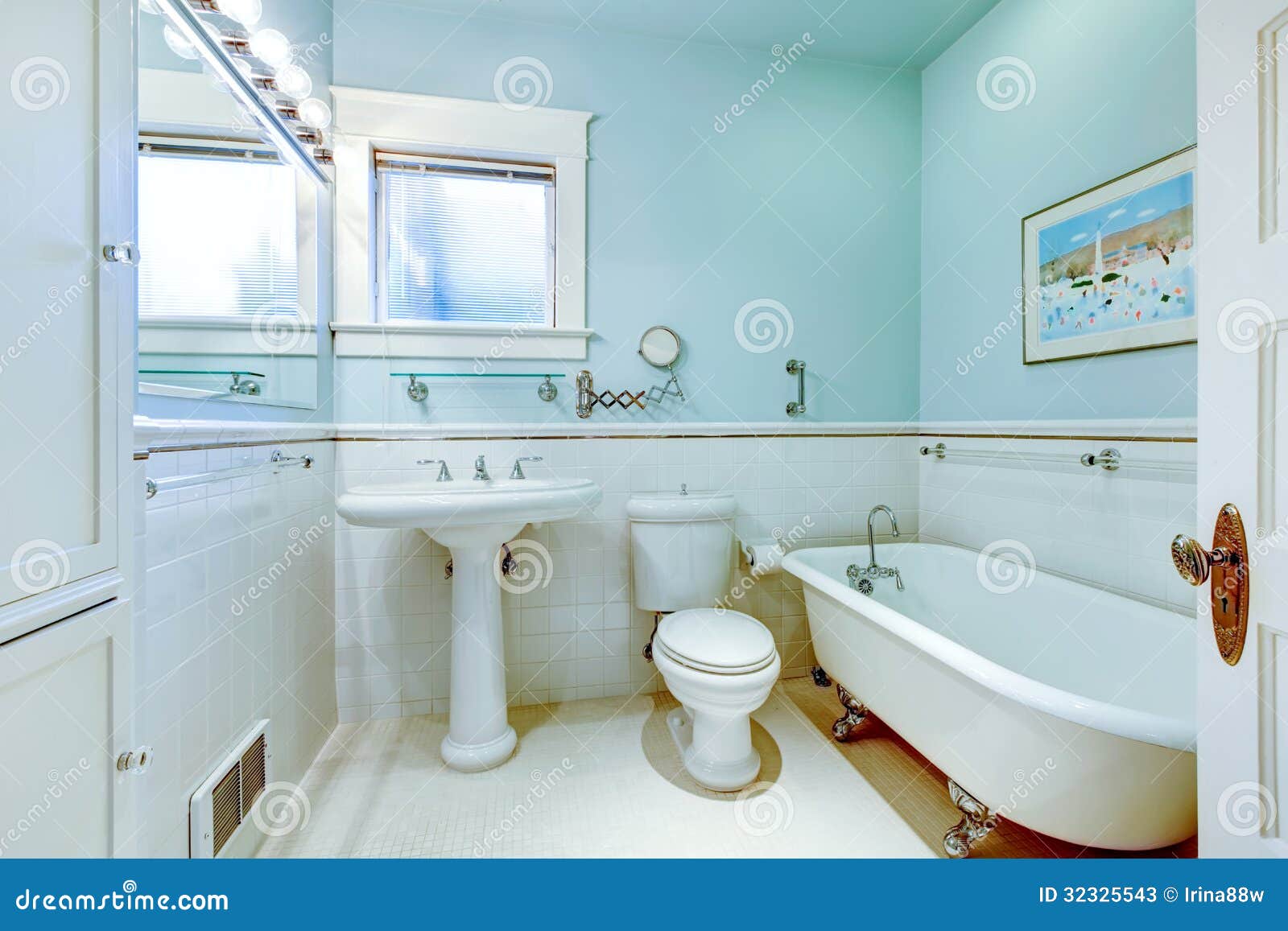 Blue Antique Elegant Bathroom with White Tub. Stock Image Image of