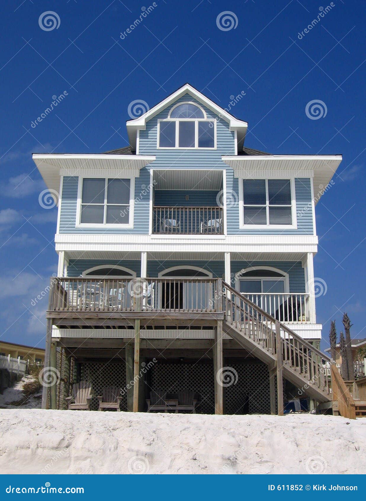 blue beach rental cottage 611852