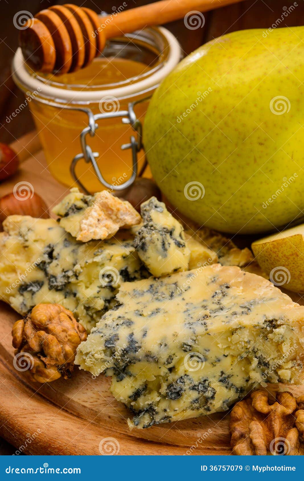 Blue cheese with pears stock image. Image of nutrition 36757079