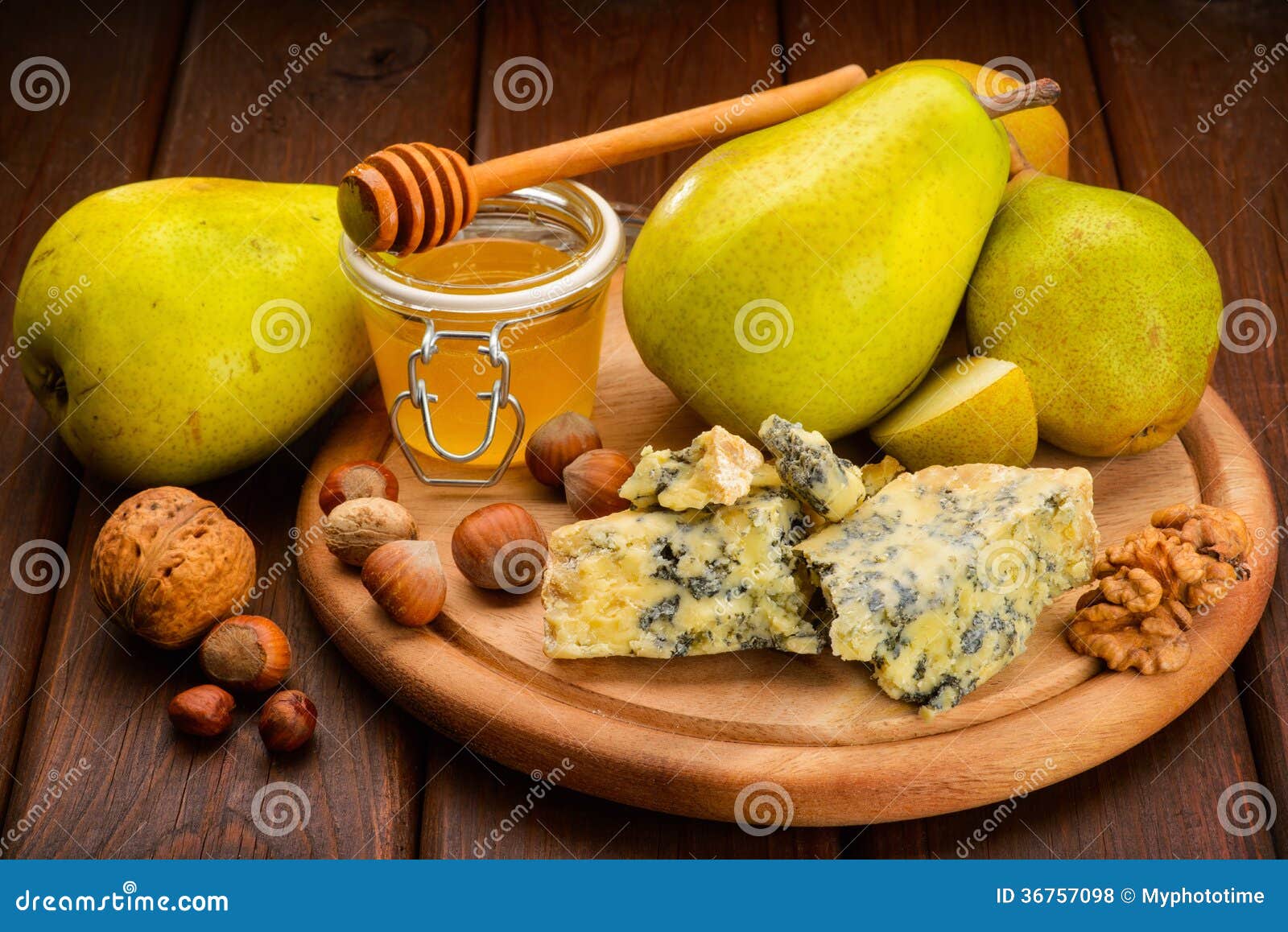 Blue cheese with pears stock photo. Image of meal, lunch 36757098