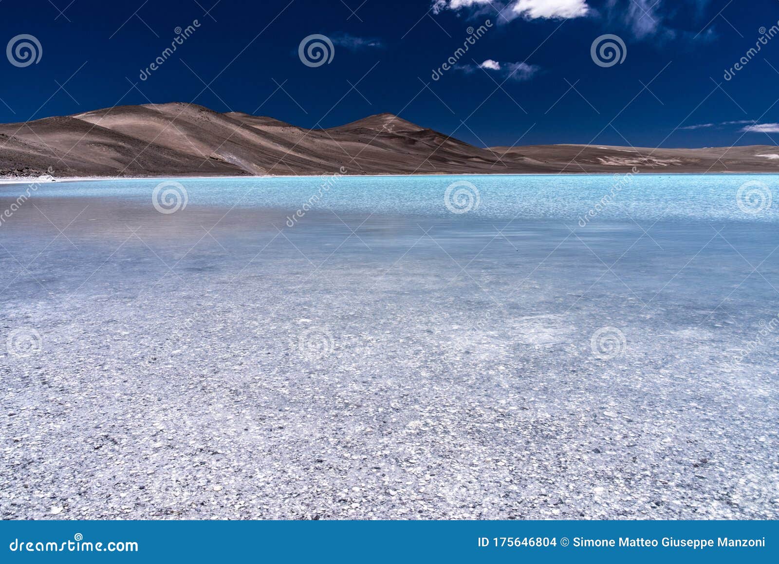 blue lagoon laguna azul, volcano pissis, catamarca, argentina