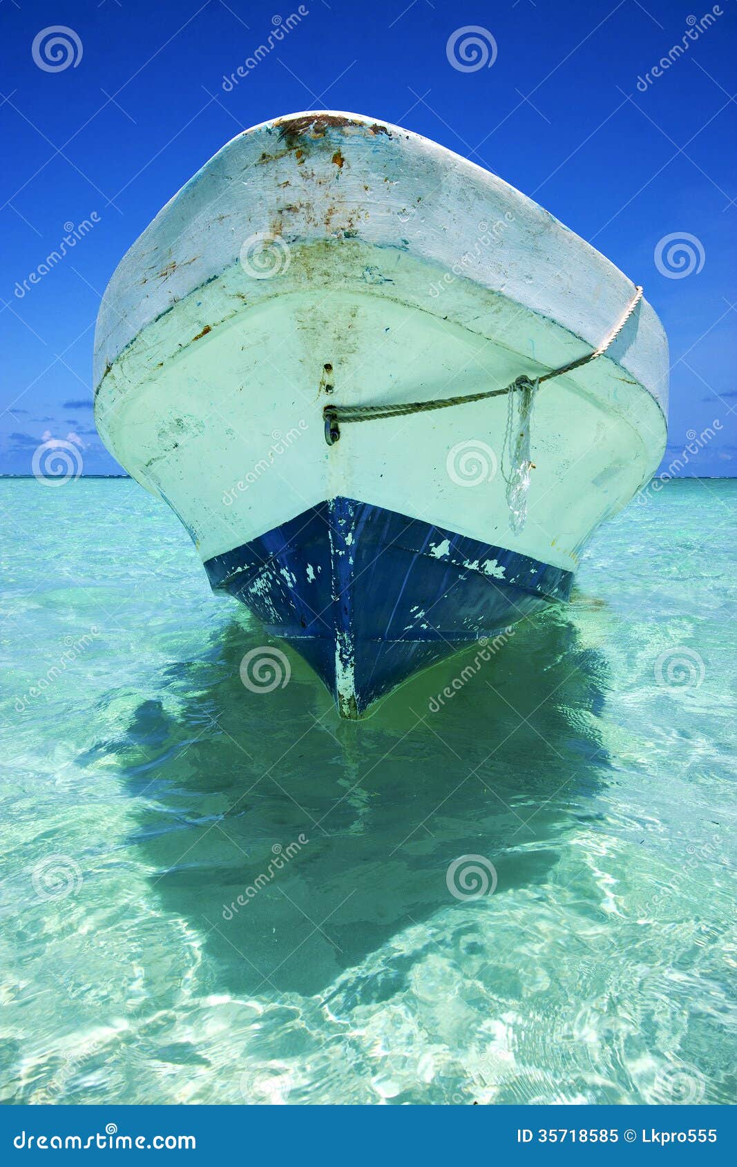the blue lagoon relax and boat of sian kaan in mexico
