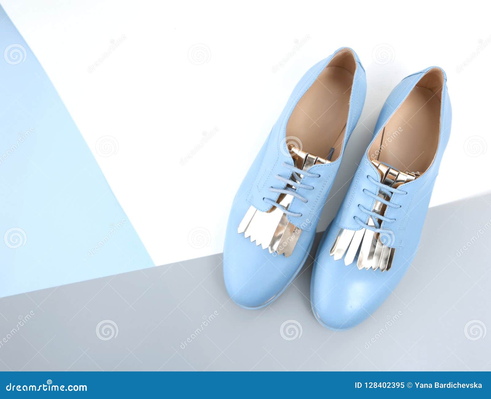 ballerina shoes with laces