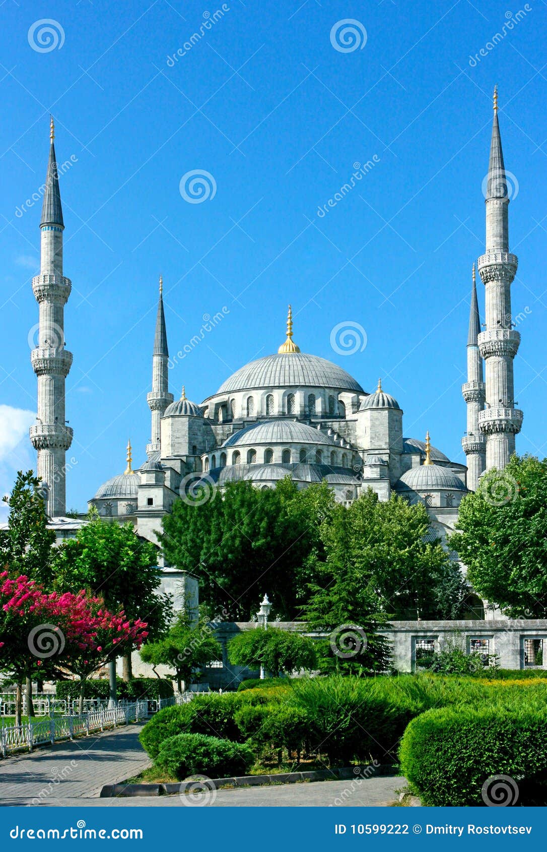 The Blue Mosque Istantbul stock photo. Image of dome 10599222