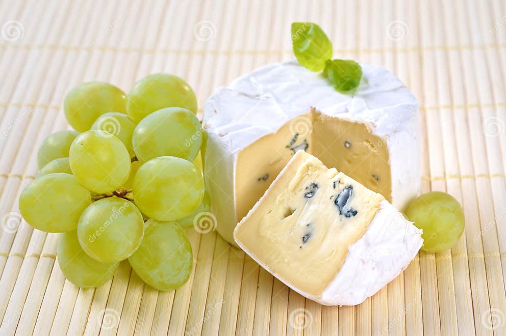 Blue mould cheese stock image. Image of french, fresh 29667493
