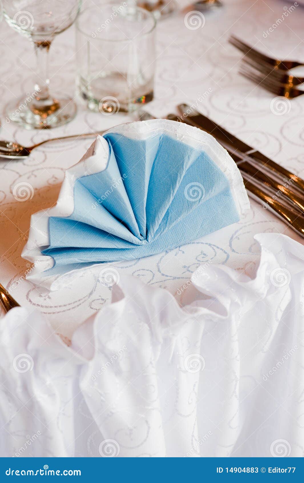 Wedding arrangement stock image. Image of closeup, peace 14904883
