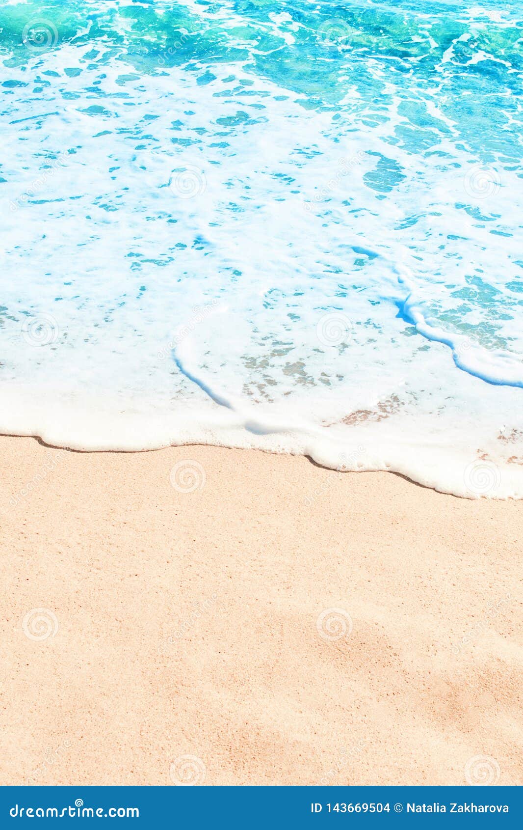 Blue Ocean Wave on Sandy Beach. Summer Day and Sand Beach ...