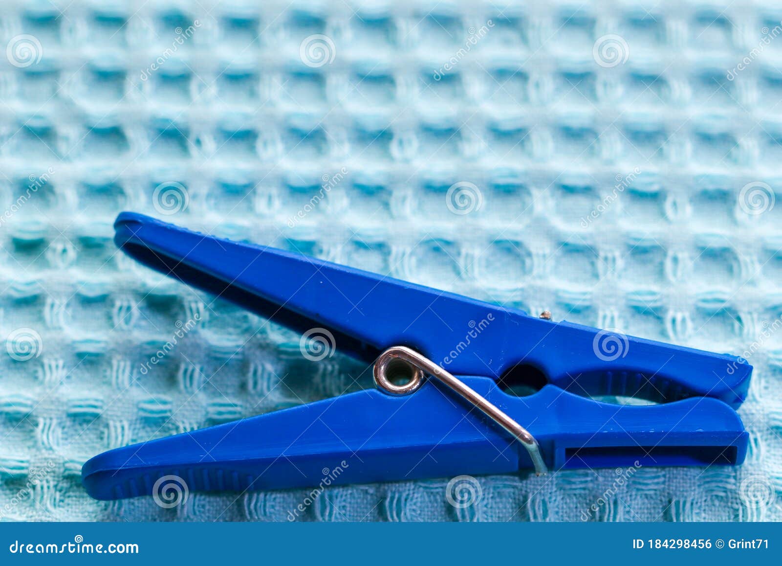 plastic clothespin