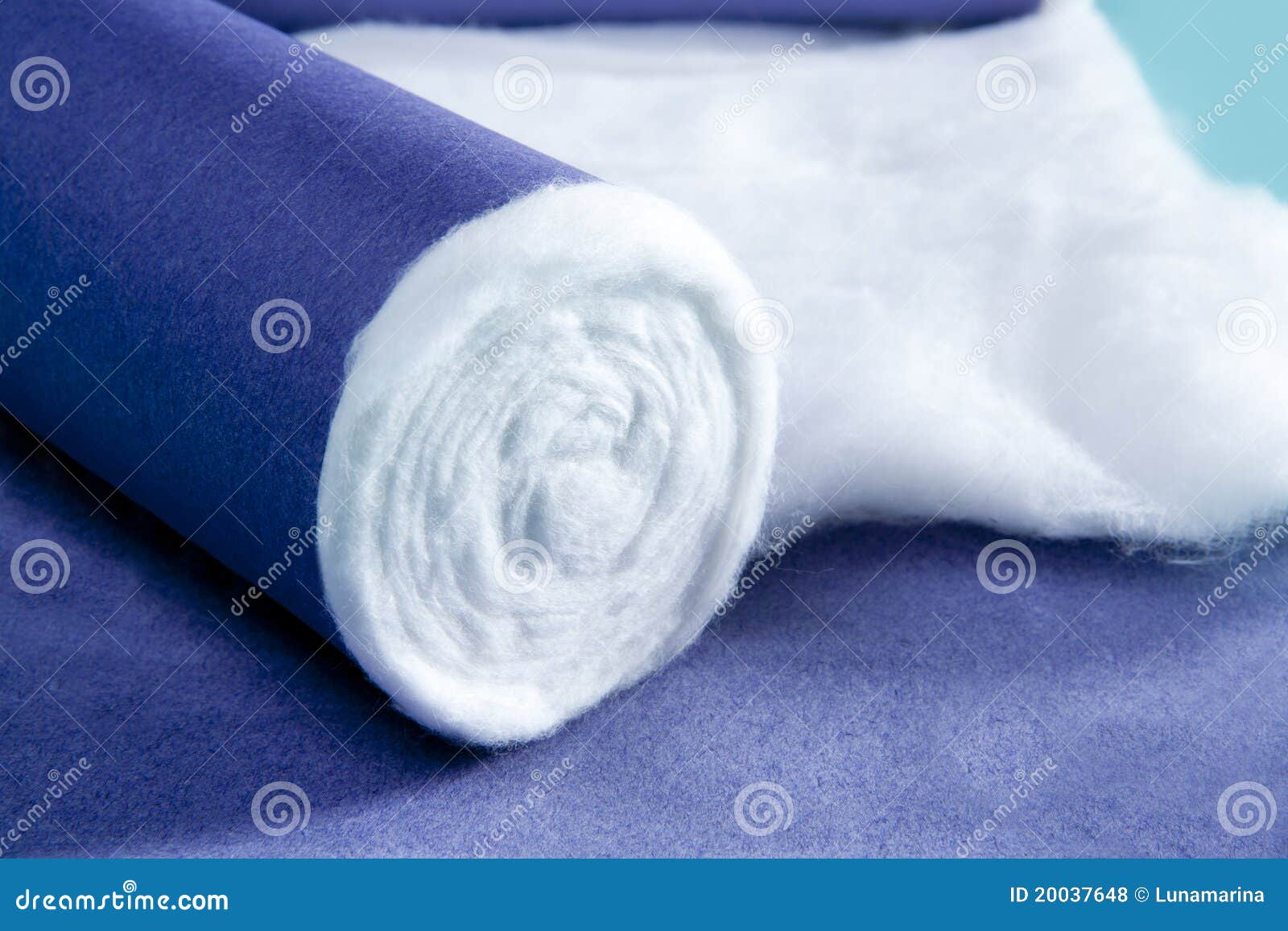 Blue Rolled Medical Cotton Pharmaceutical Royalty Free Stock Photos