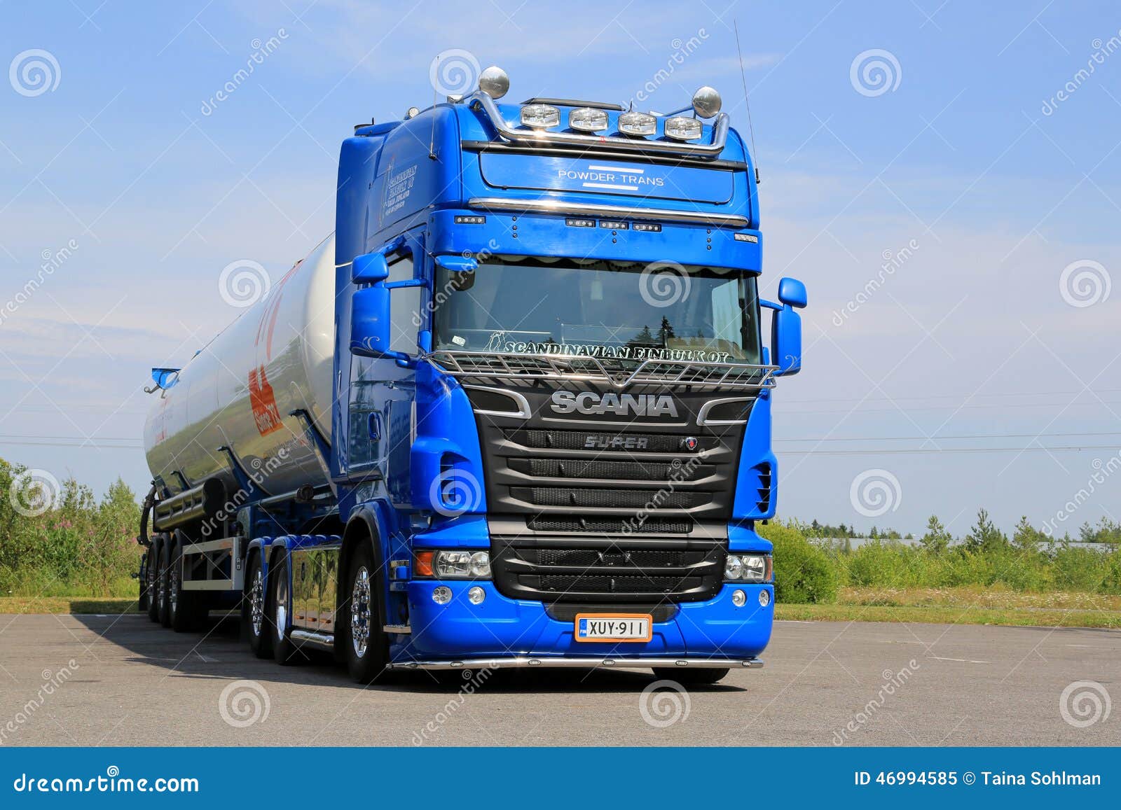 Scania V8 Trucking on Rainy Road Editorial Photo - Image of logistics,  freight: 80246016