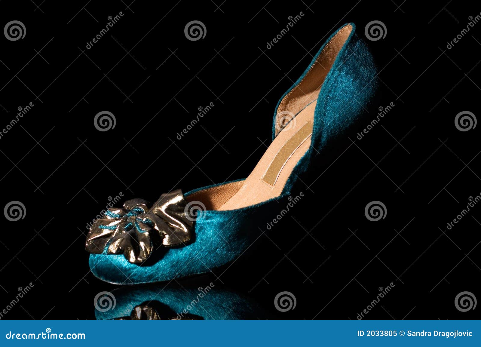 Blue velvet shoes stock image. Image of elegance, fashion 2033805