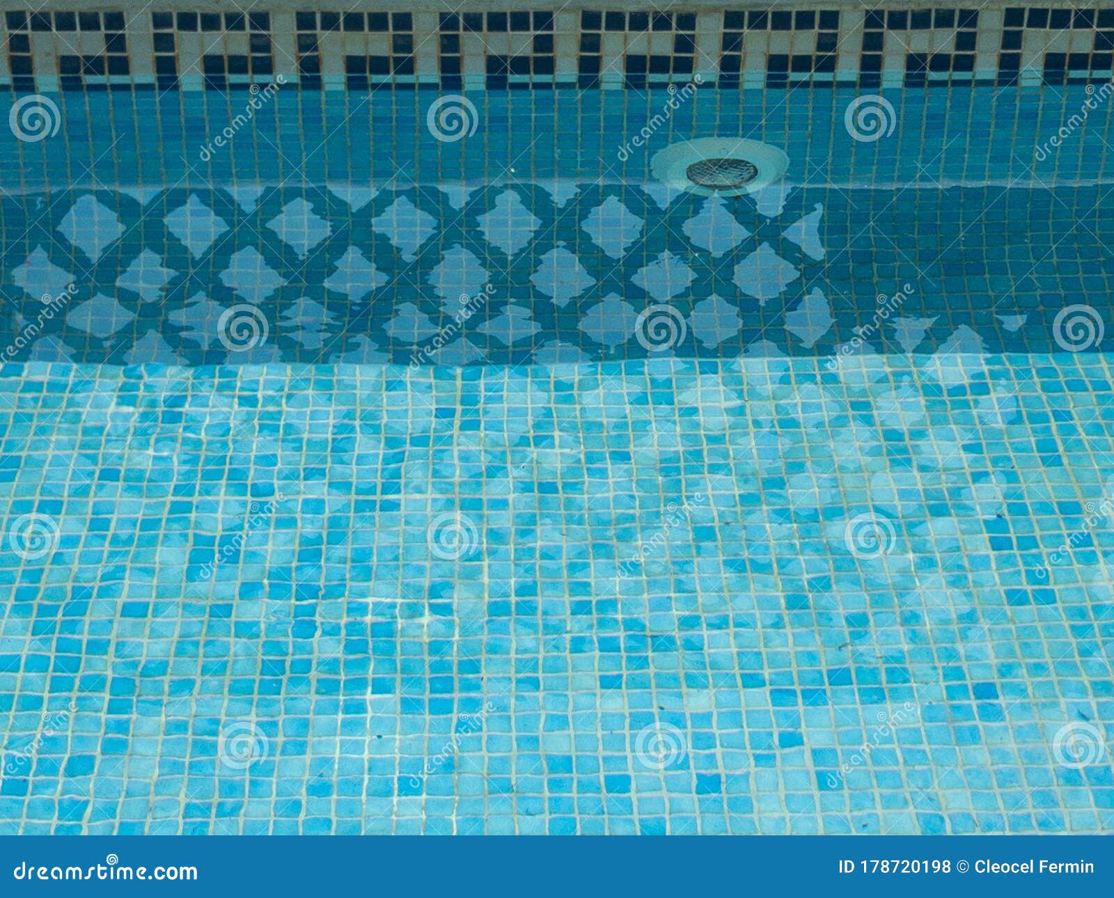 blue water swimingpool reflector