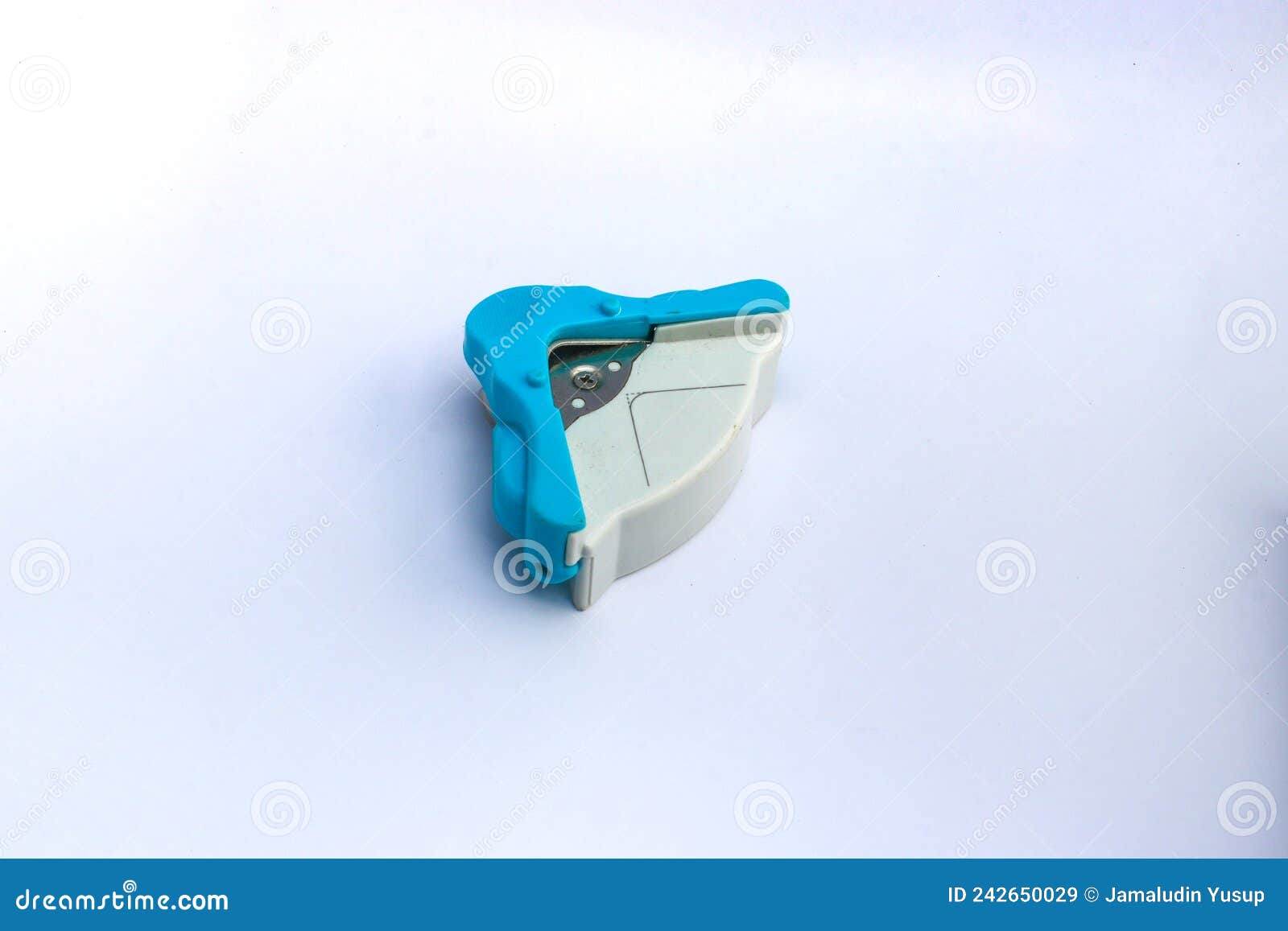 Blue and White Corner Cutter Rounder Punch for Cutting Card Photo