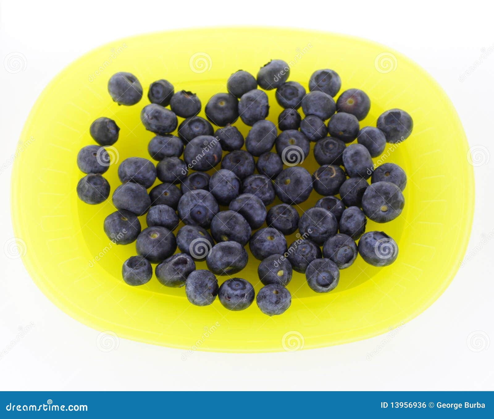 Blueberries on Yellow Plate Stock Photo Image of color, life 13956936