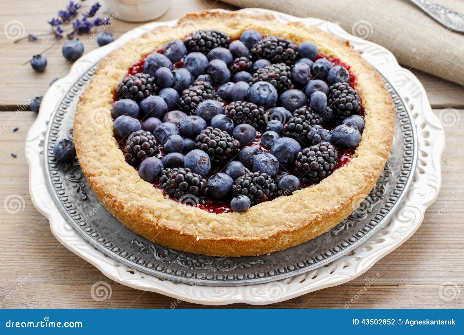 Blueberry and Blackberry Tart Stock Photo - Image of autumn, cookbook ...