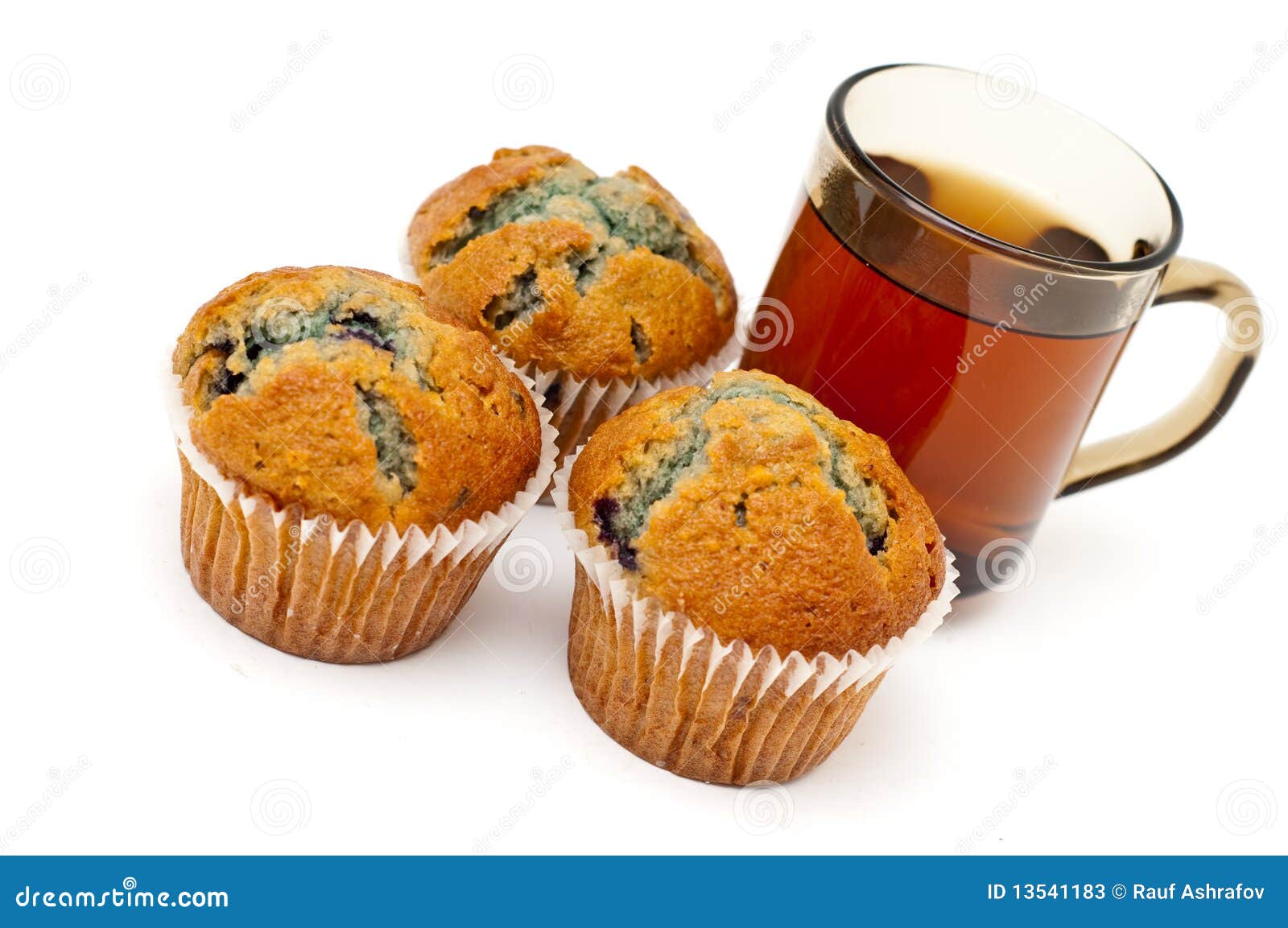 Blueberry muffins and tea stock image. Image of food 13541183
