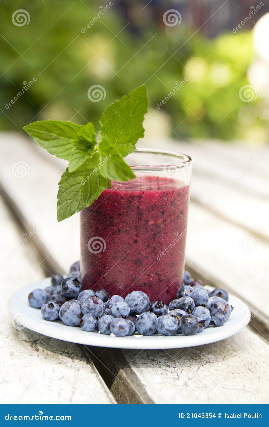 blueberry smoothie