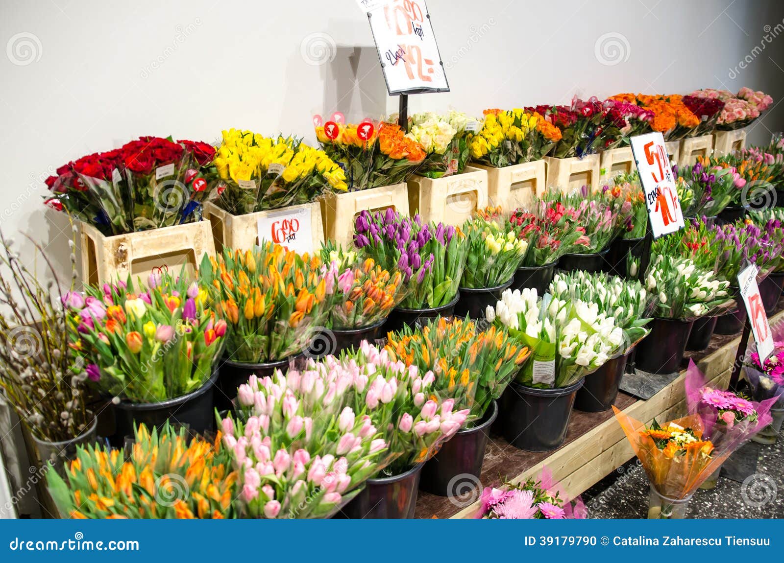 Blumenladen stockfoto. Bild von beschaffenheit, preis 39179790
