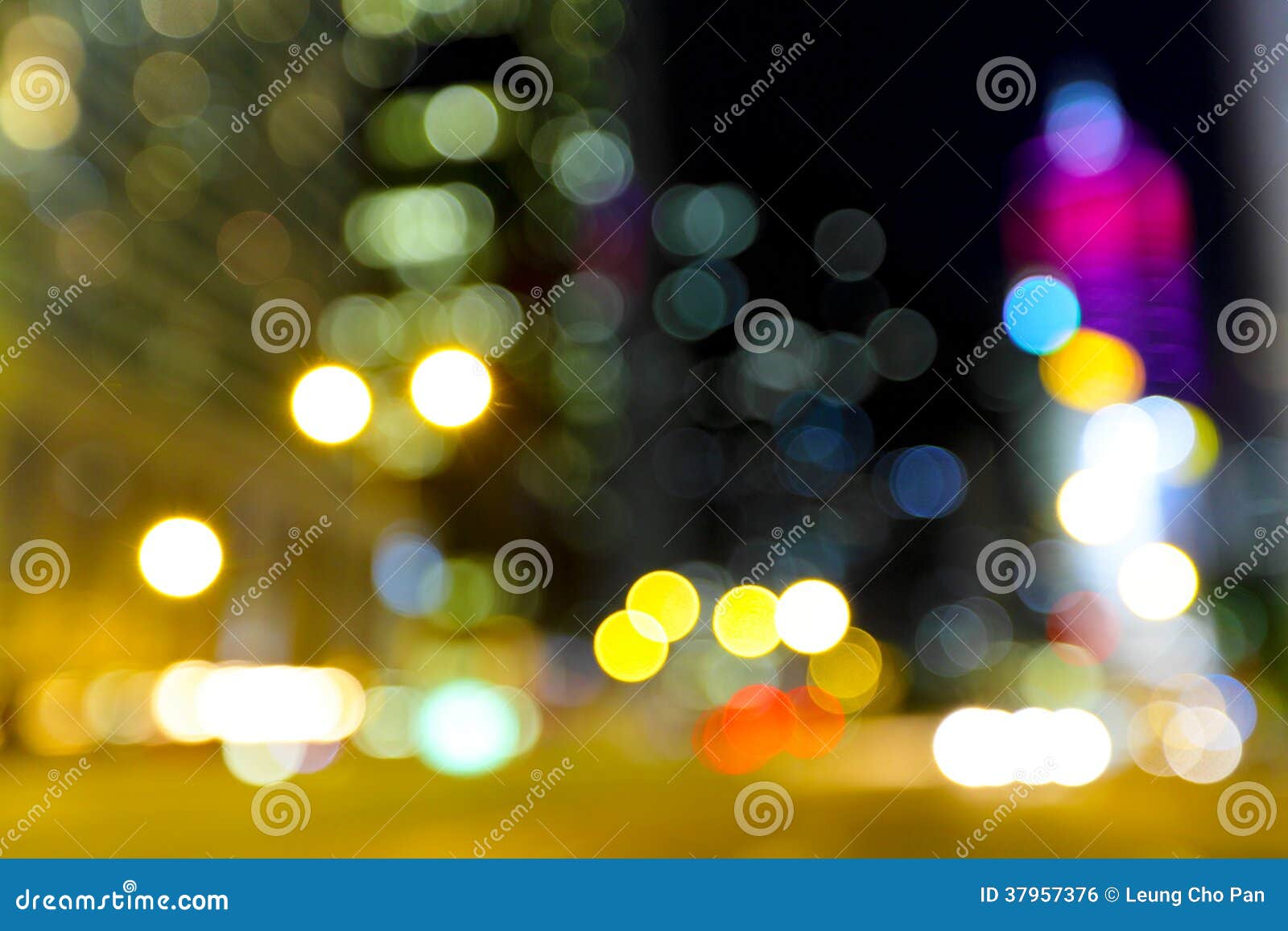 blurred unfocused city view