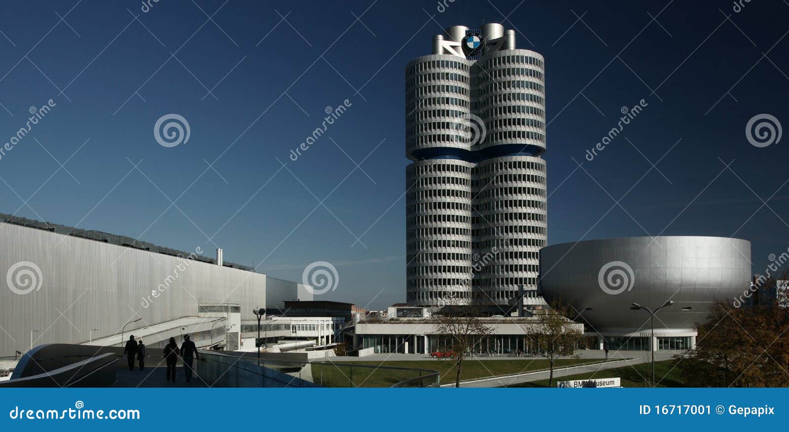 BMW Headquarters editorial photo. Image of cylinders - 16717001