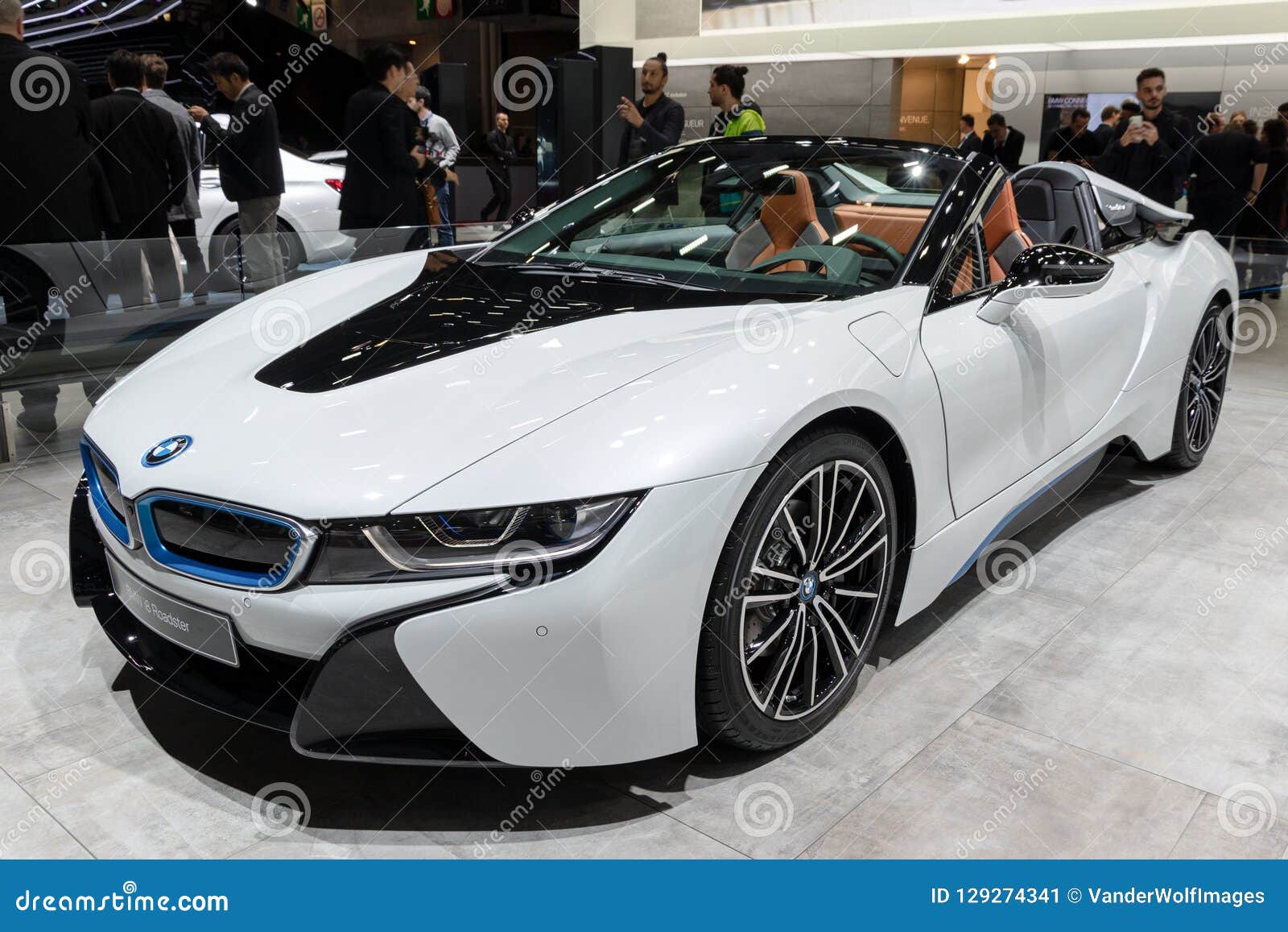 bmw i roadster electric sports car paris oct showcased motor show image