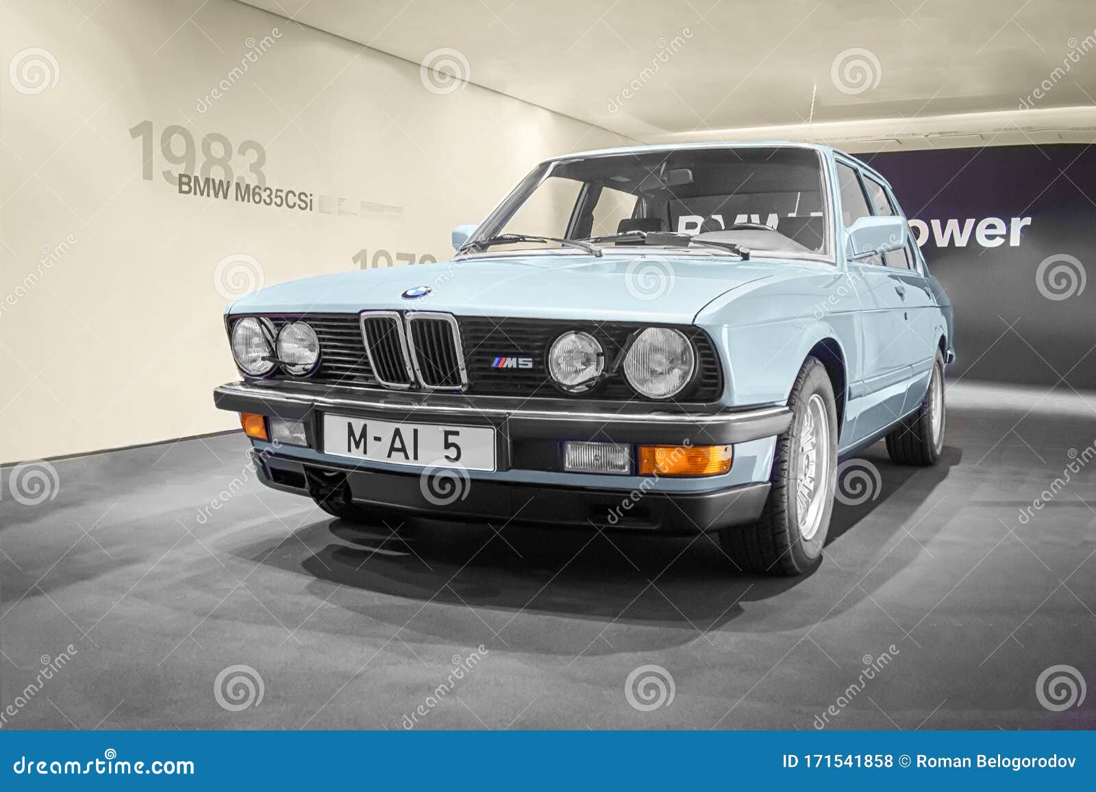 Bmw M5 1984 Редакционное Стоковое Фото. Изображение Насчитывающей.