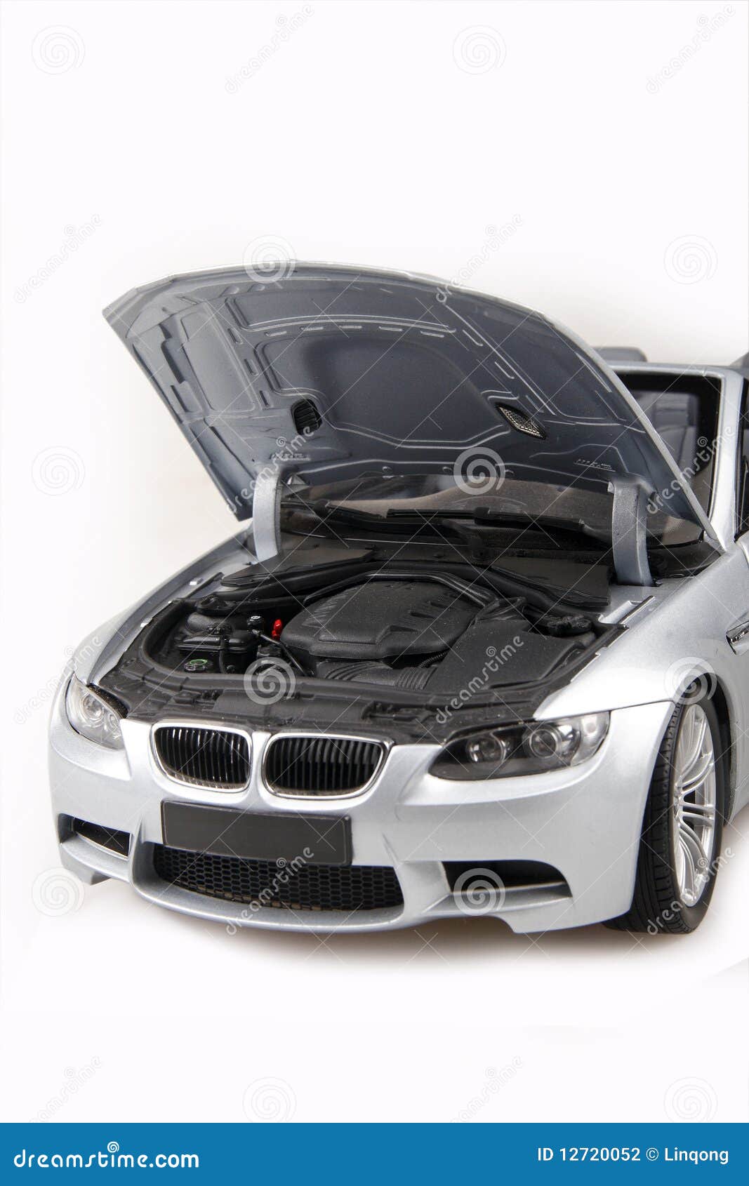 bmw m3 bonnet open