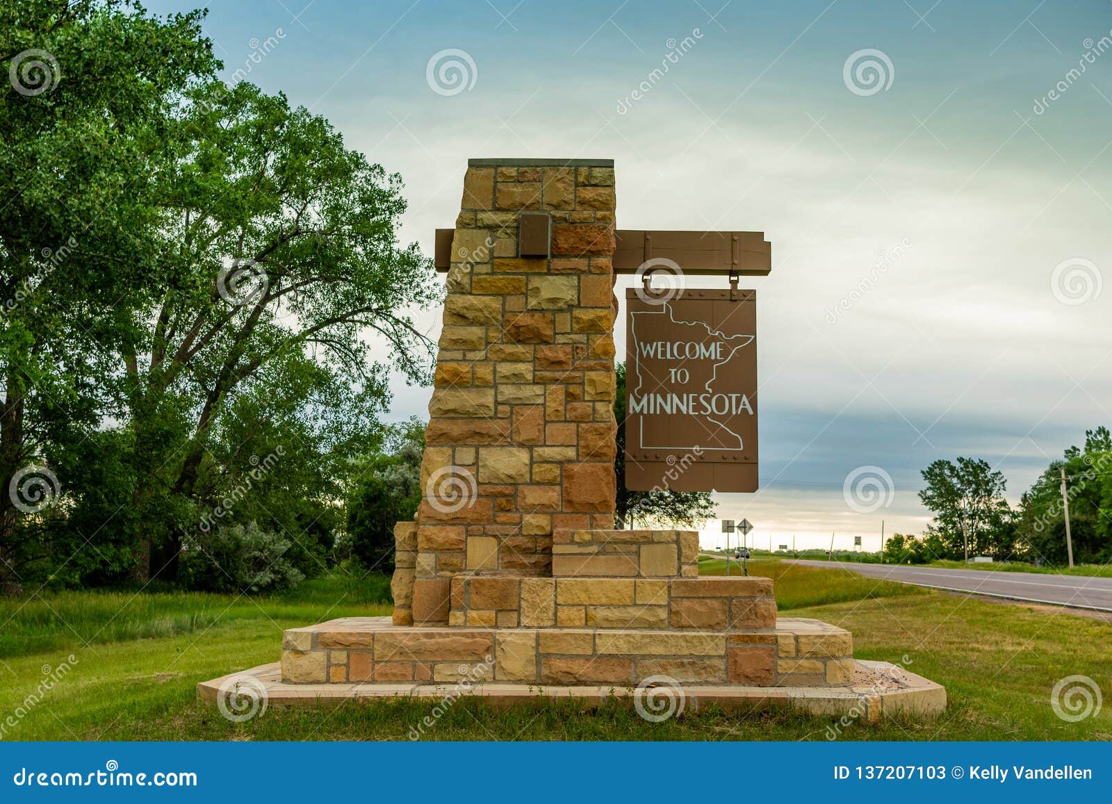 Boa Vinda Ao Sinal De Minnesota Imagem de Stock Imagem de linha