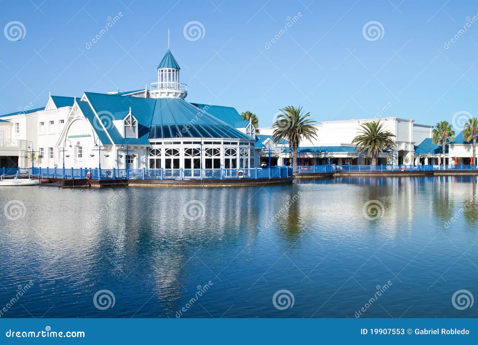 Boardwalk Port Elizabeth stock image. Image of eastern - 19907553, image size:1600x1157