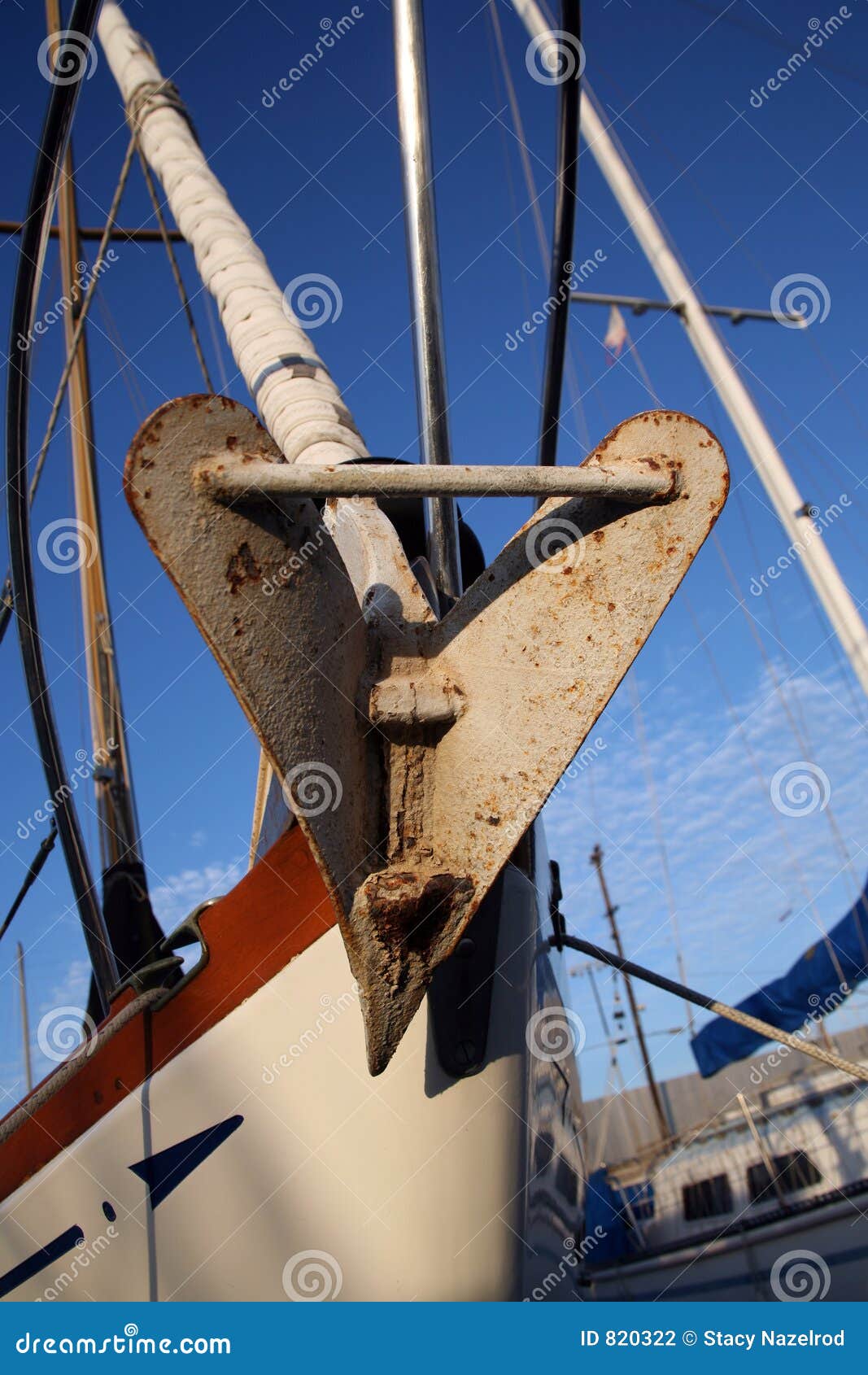 https://thumbs.dreamstime.com/z/boat-anchor-bow-820322.jpg