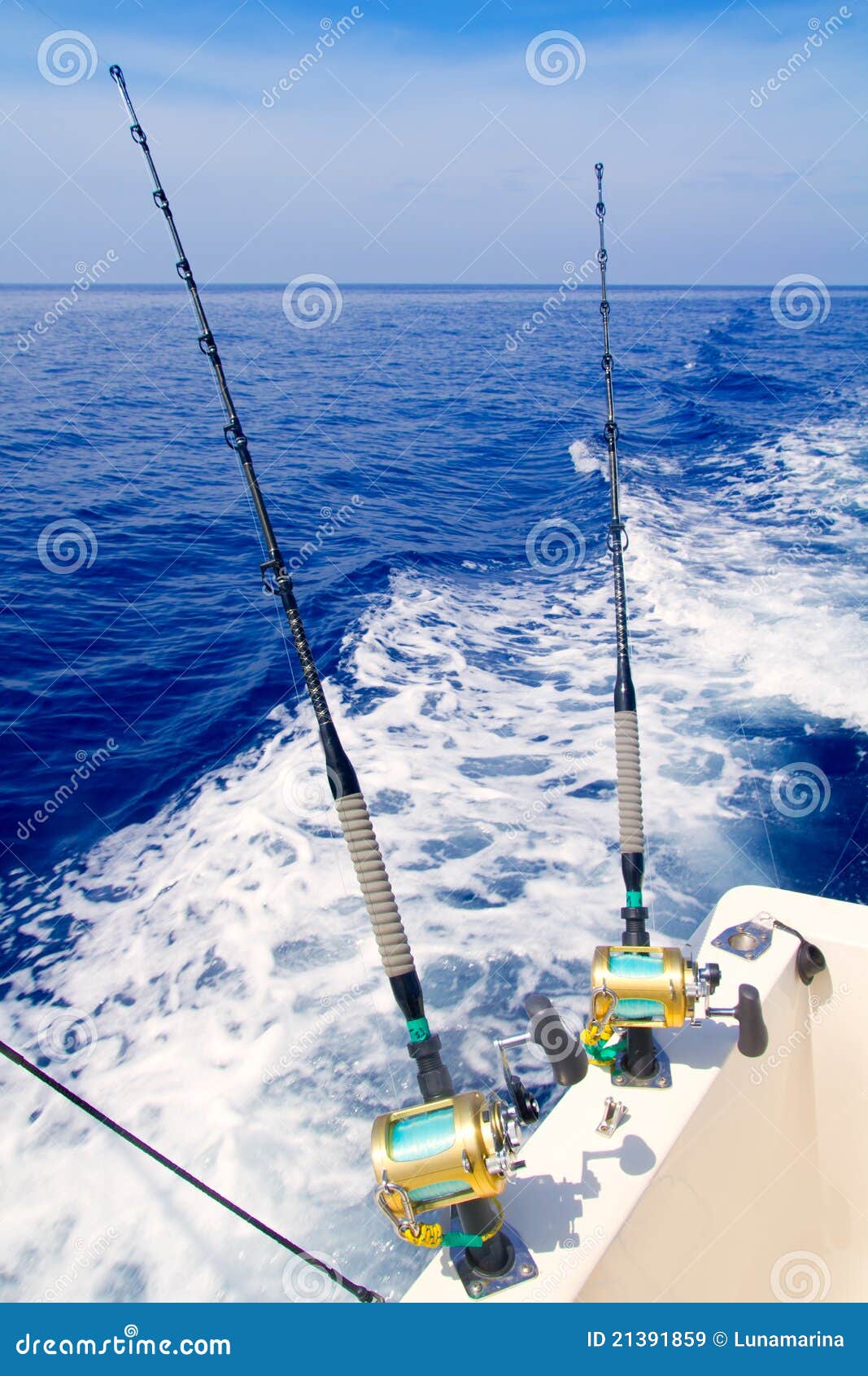 Boat Fishing Trolling in Deep Blue Sea Stock Image - Image of marine, reel:  21391859