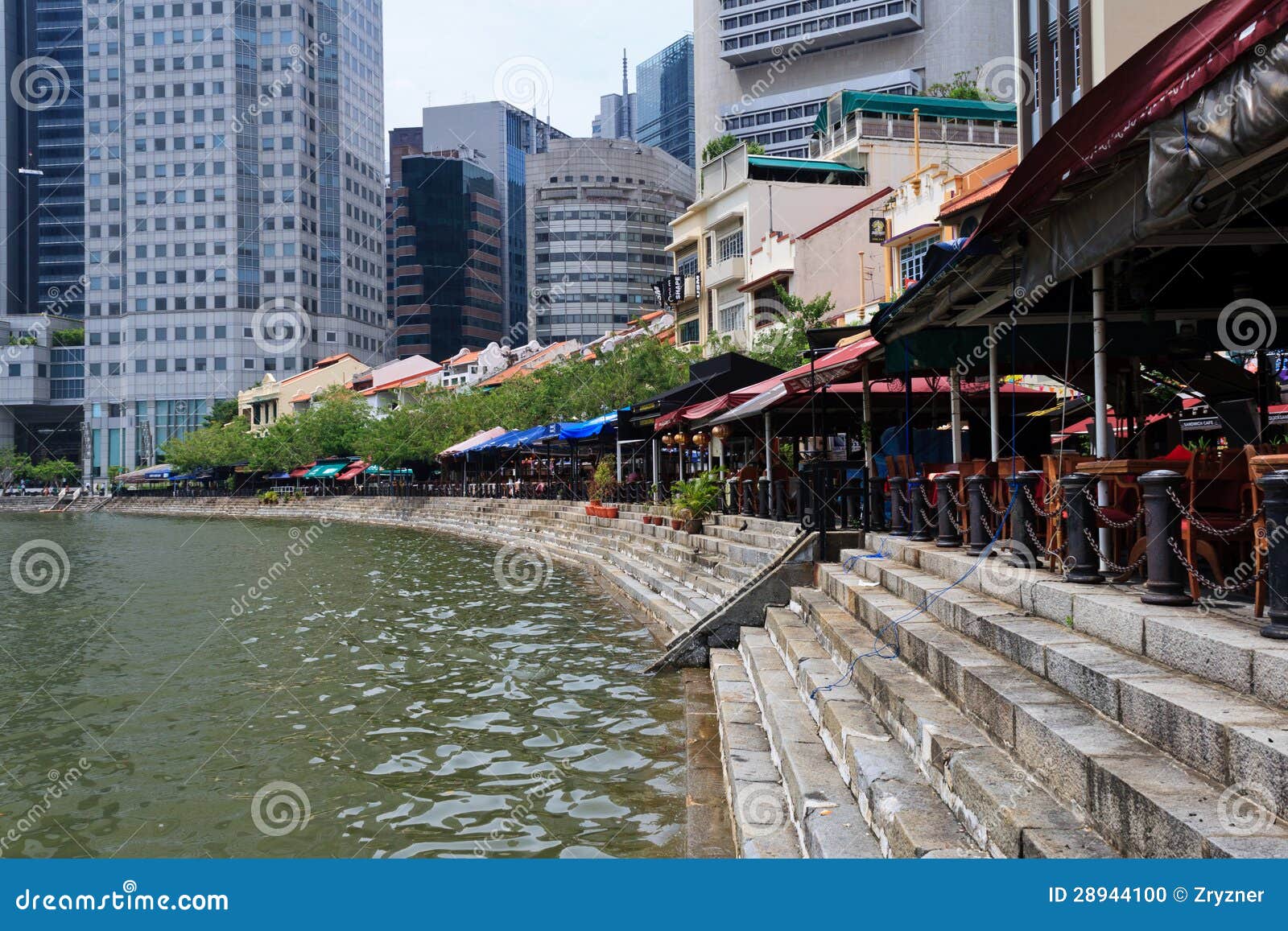 Boat Quay editorial image. Image of restaurant, architecture 28944100