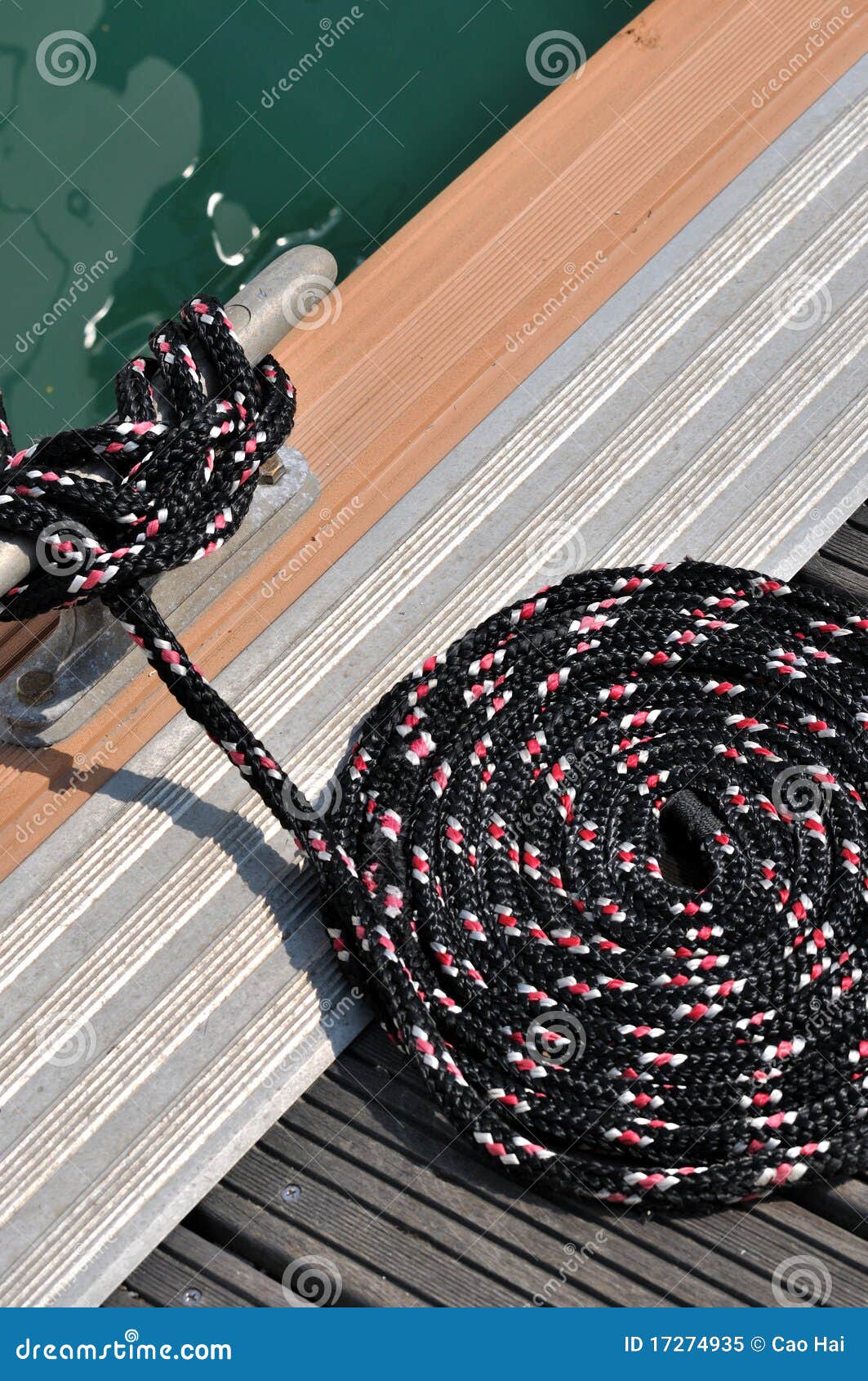 Boat rope on dock stock image. Image of ship, strip, harbor 17274935