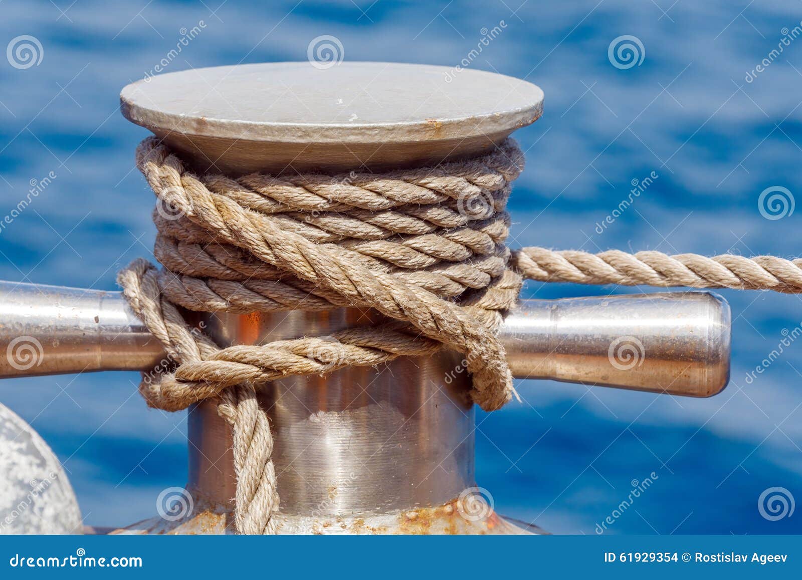 Boat Rope with Knot stock photo. Image of secure, marina - 61929354