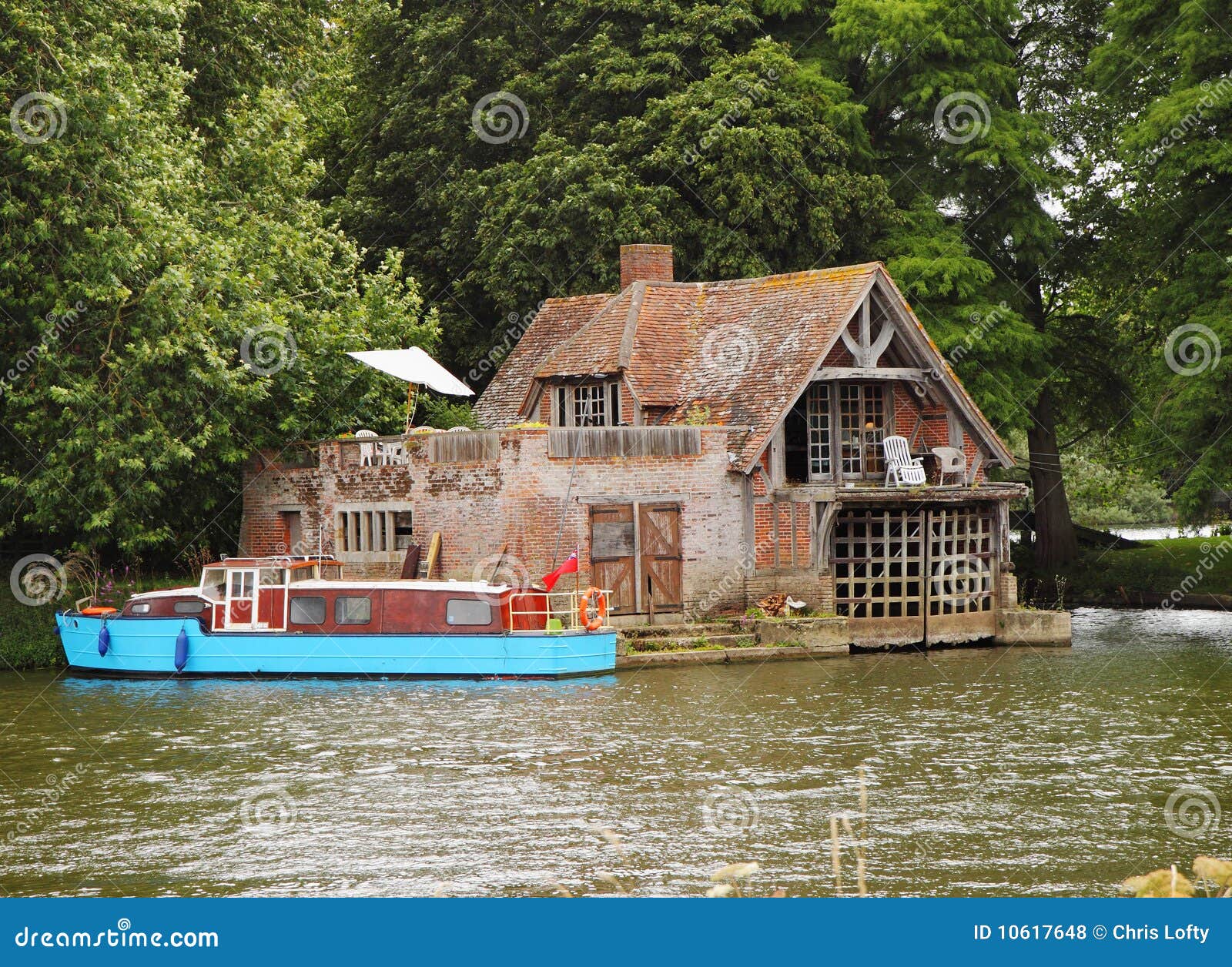 Boathouse and Moorings on the River Thames Stock Photo Image of