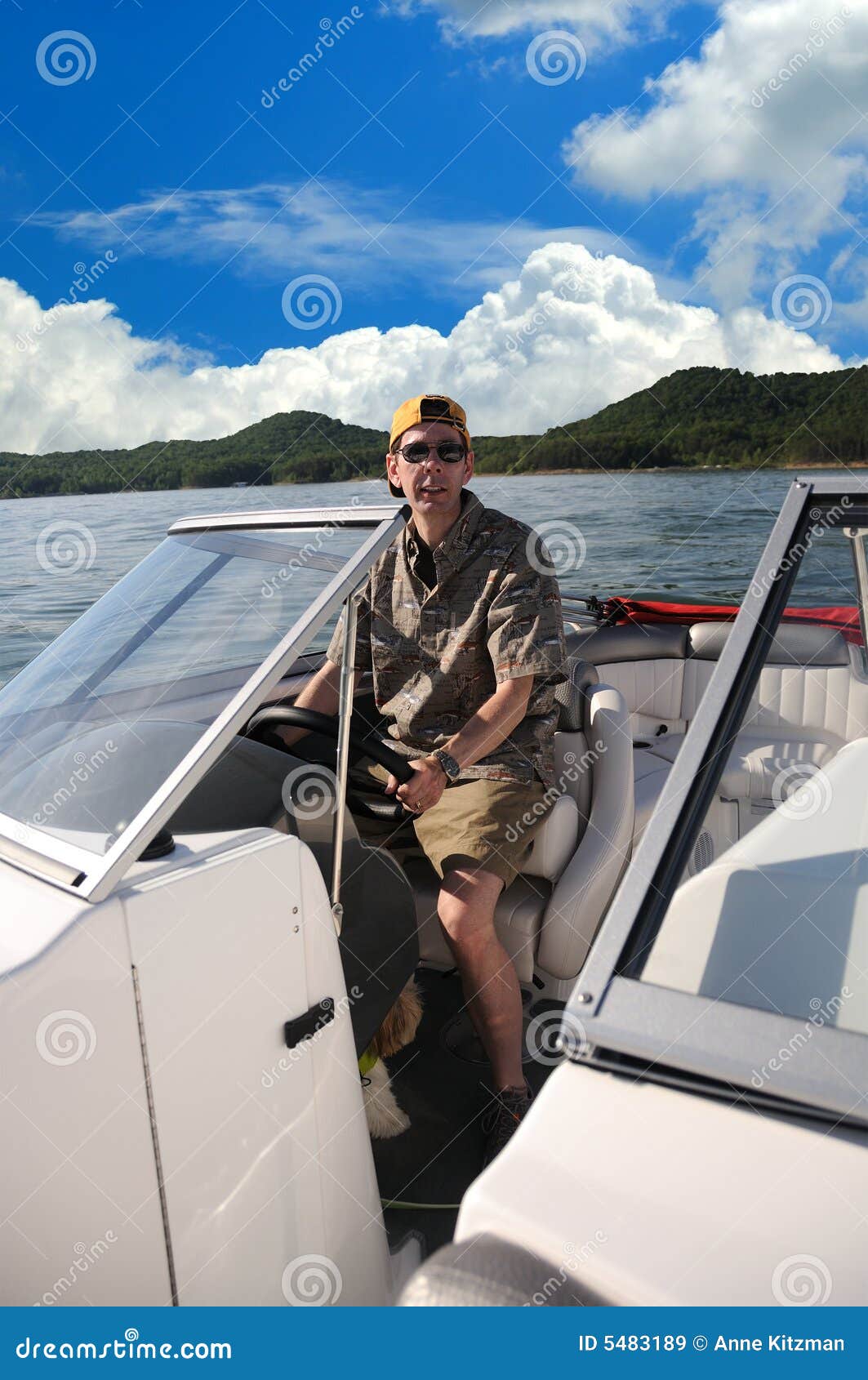 Boating in Kentucky stock image. Image of male, lifestyle 5483189
