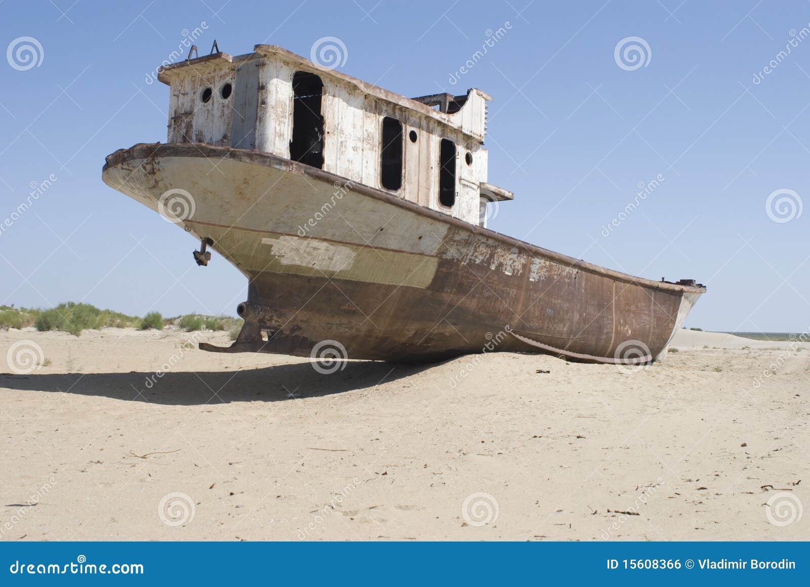 boats cemetary in aral sea area