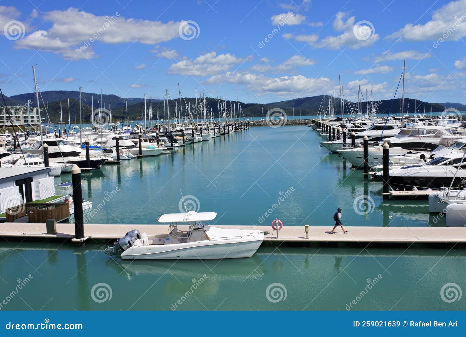 Boats Mooring in Marina in Airlie Beach Queensland Australia Editorial ...