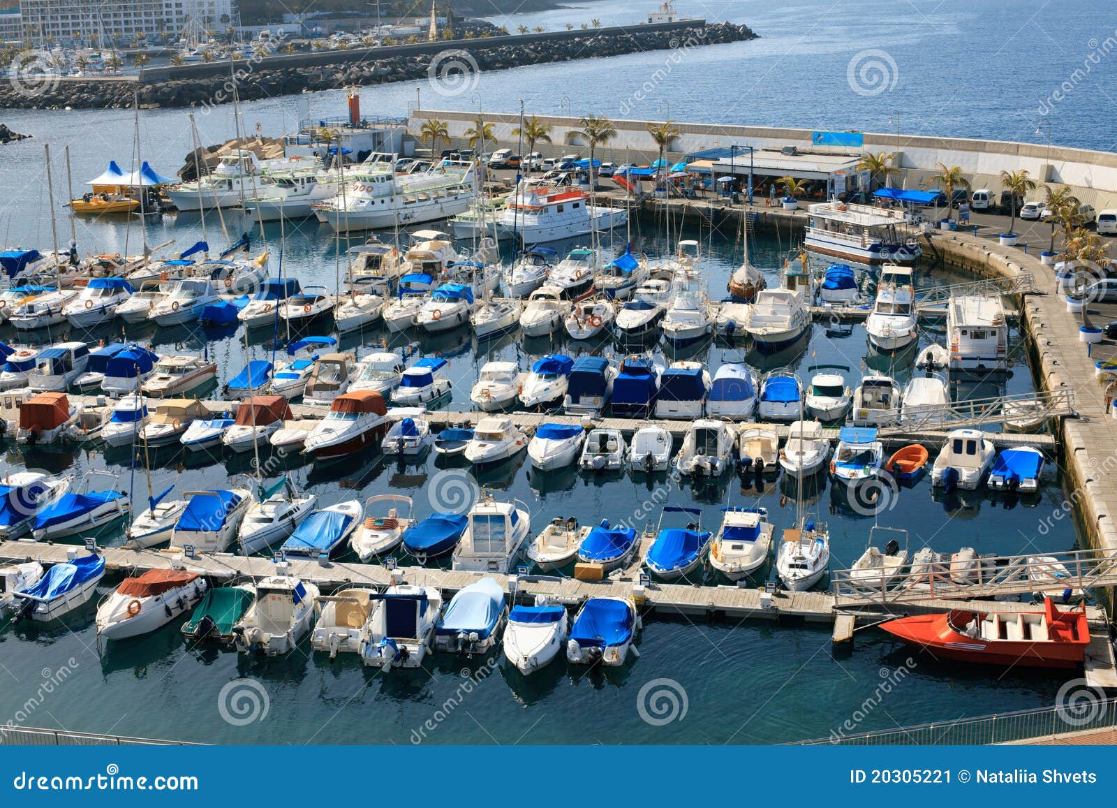 Boats parking in jetty stock image. Image of relaxing 20305221