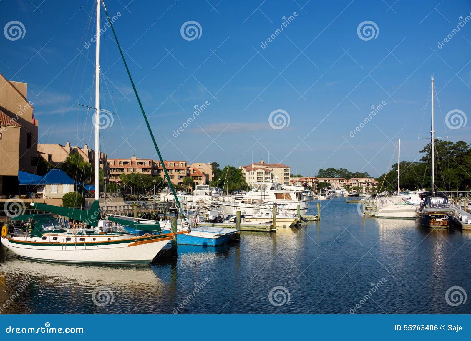 boats in shelter cove canal