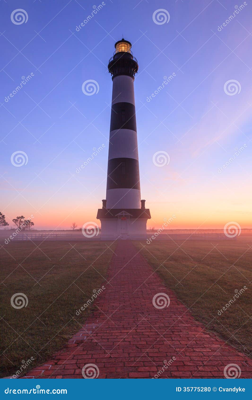 bodie island lighthouse hatteras fog beacon