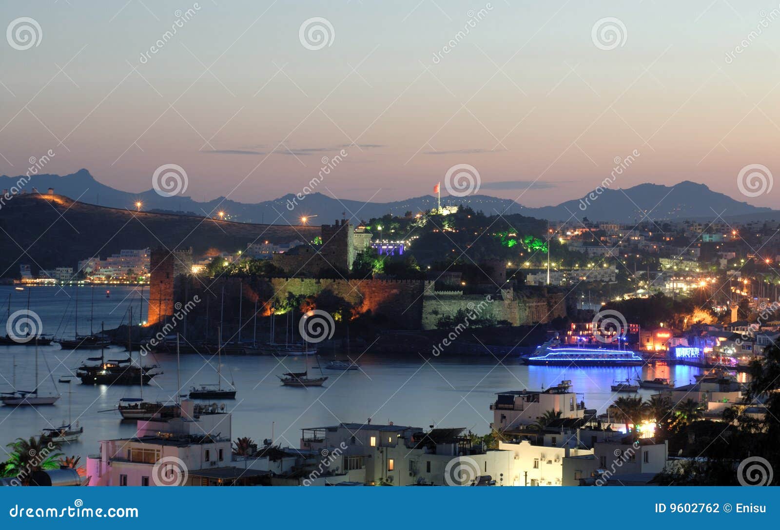 bodrum at night