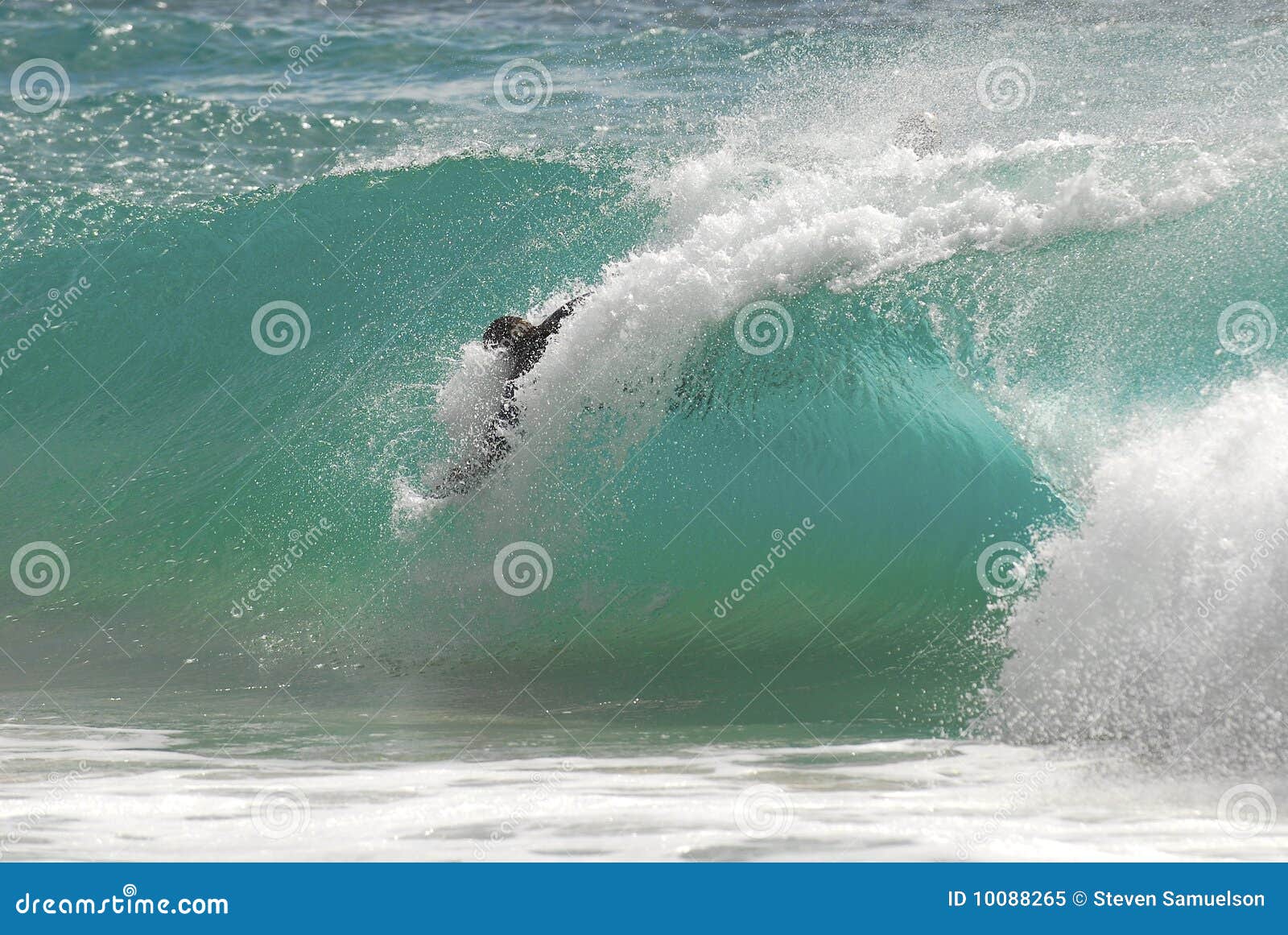 Body Surfing Oahu stock image. Image of body, pipe, wave 10088265