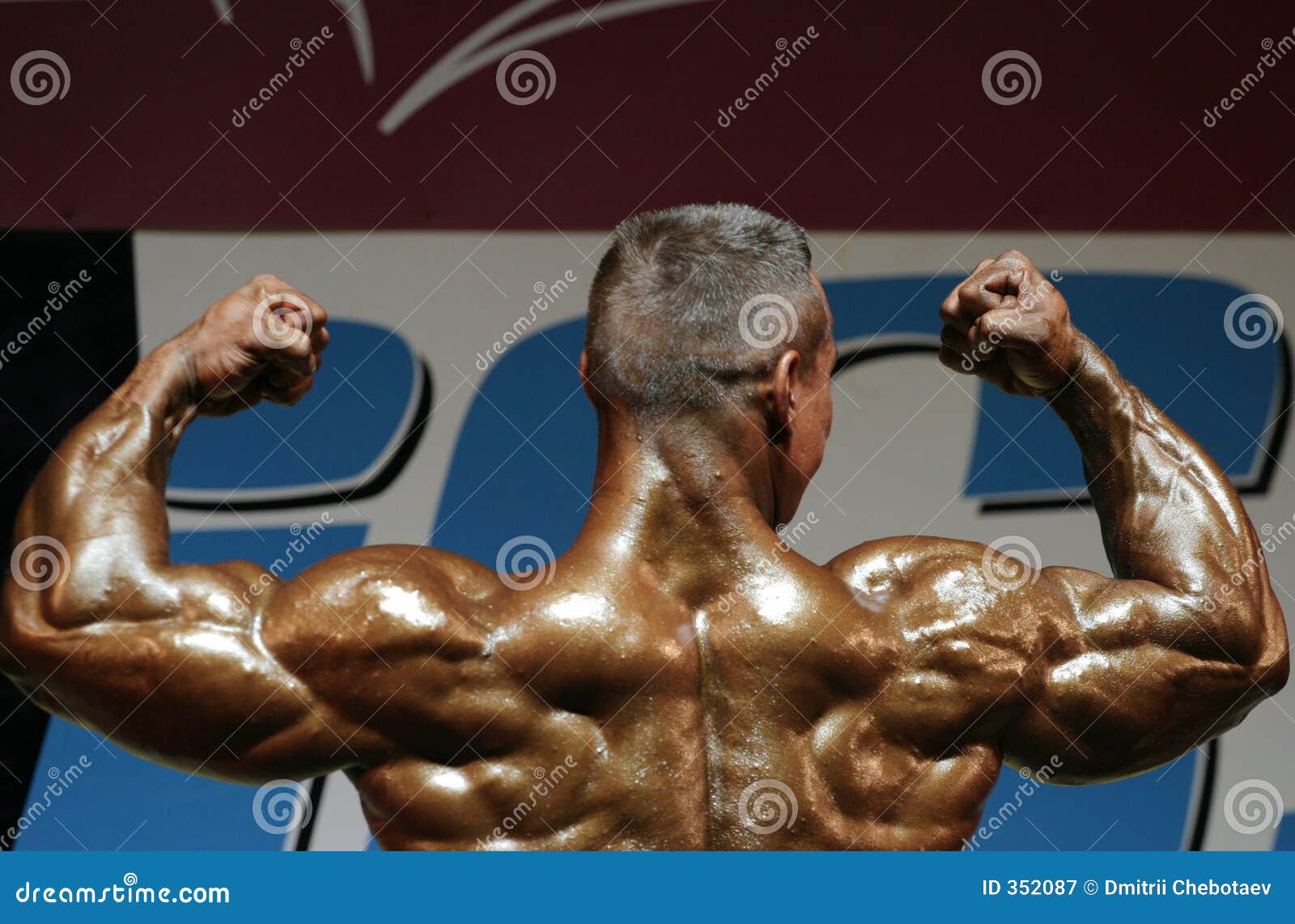 Bodybuilding competitions stock image. Image of power, exercise 352087